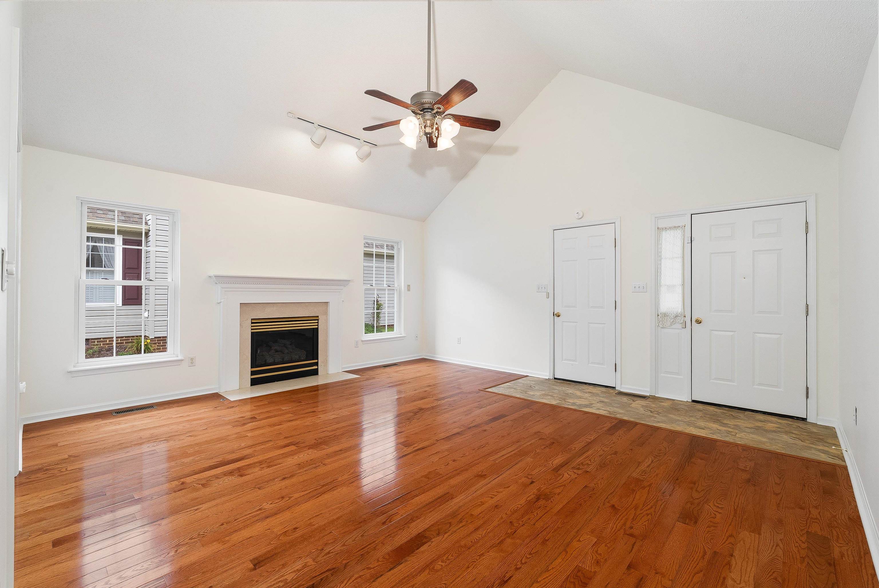 24 ASHLEIGH DR, WAYNESBORO, Virginia 22980, 2 Bedrooms Bedrooms, ,2 BathroomsBathrooms,Residential,24 ASHLEIGH DR,667160 MLS # 667160
