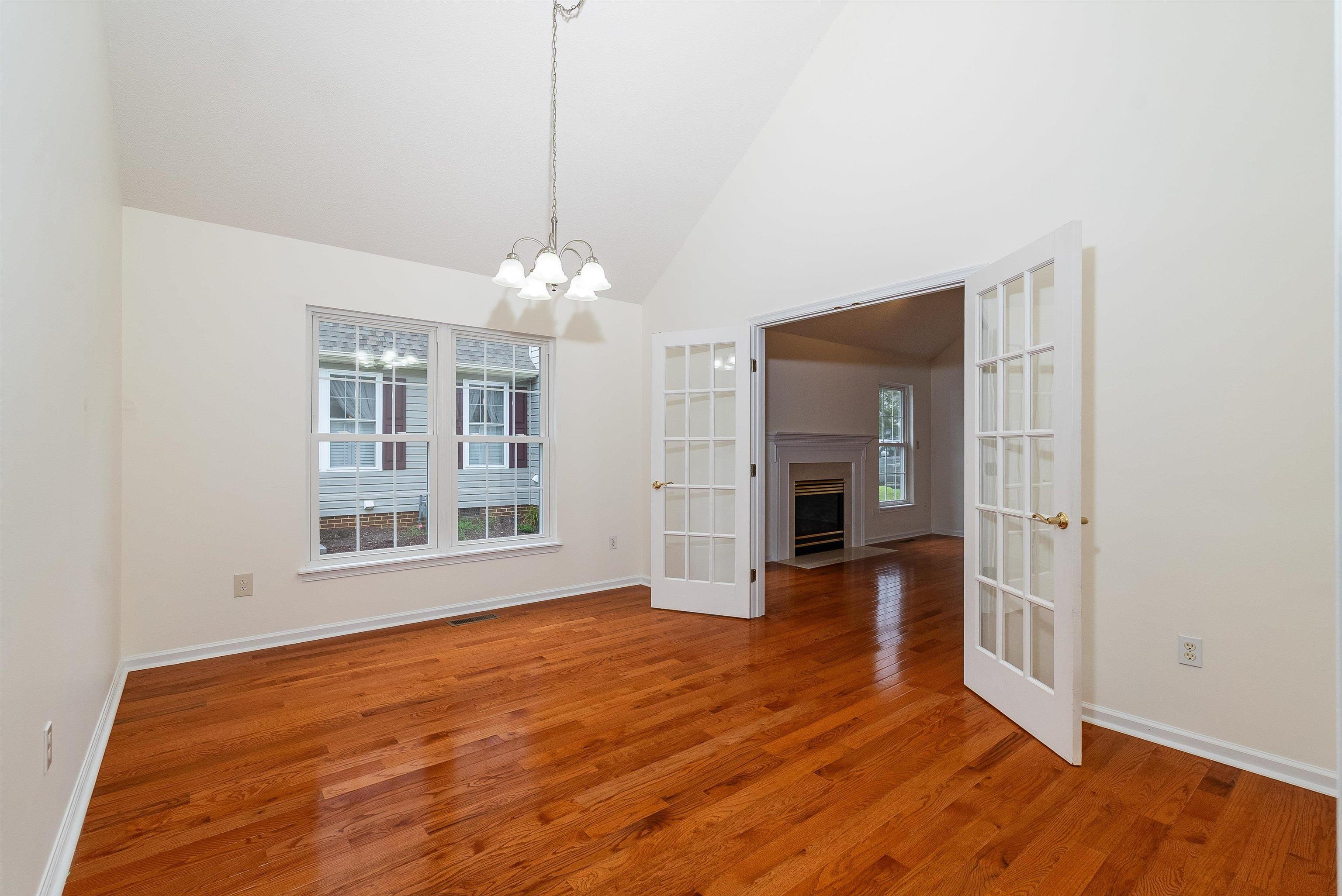 24 ASHLEIGH DR, WAYNESBORO, Virginia 22980, 2 Bedrooms Bedrooms, ,2 BathroomsBathrooms,Residential,24 ASHLEIGH DR,667160 MLS # 667160