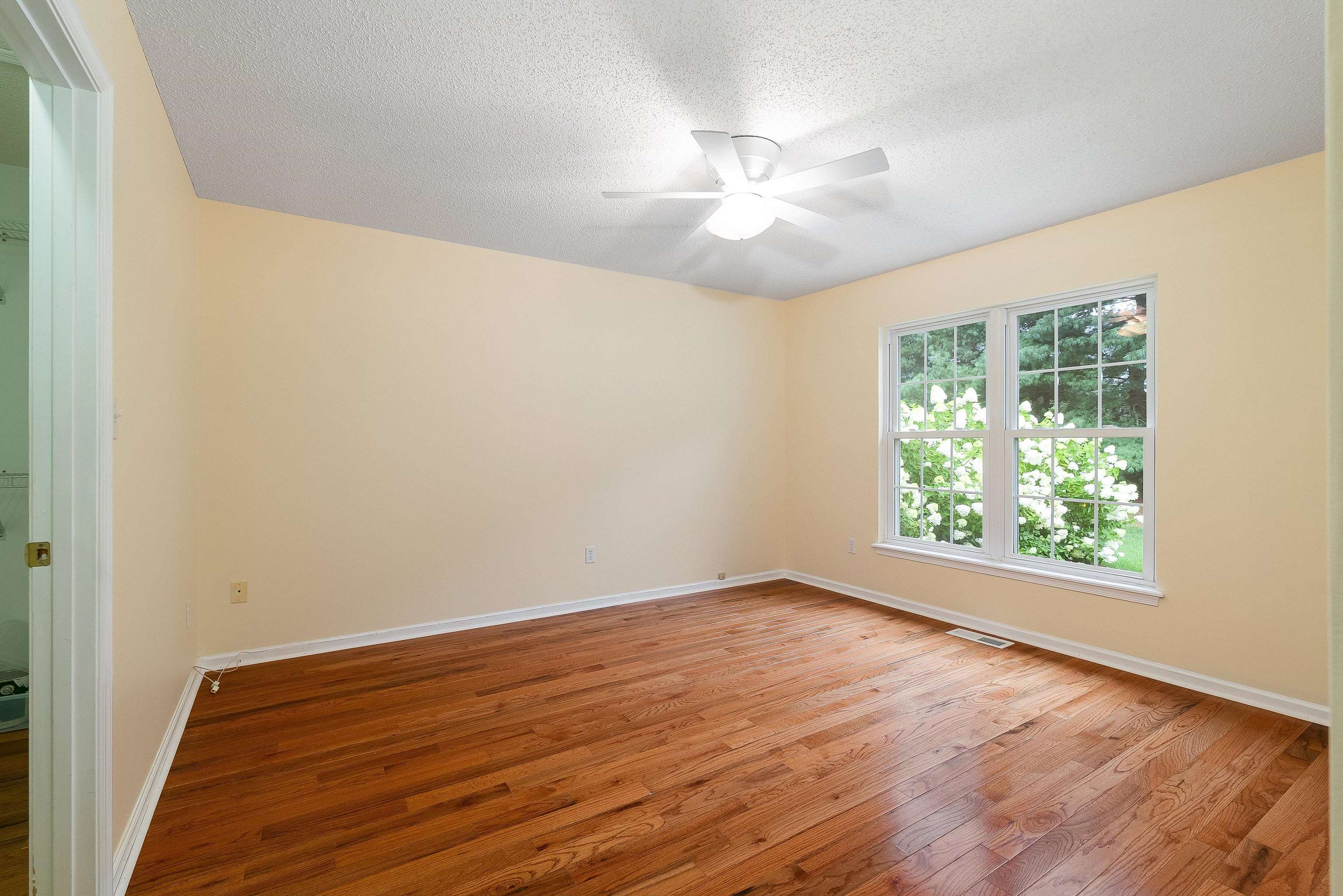 24 ASHLEIGH DR, WAYNESBORO, Virginia 22980, 2 Bedrooms Bedrooms, ,2 BathroomsBathrooms,Residential,24 ASHLEIGH DR,667160 MLS # 667160
