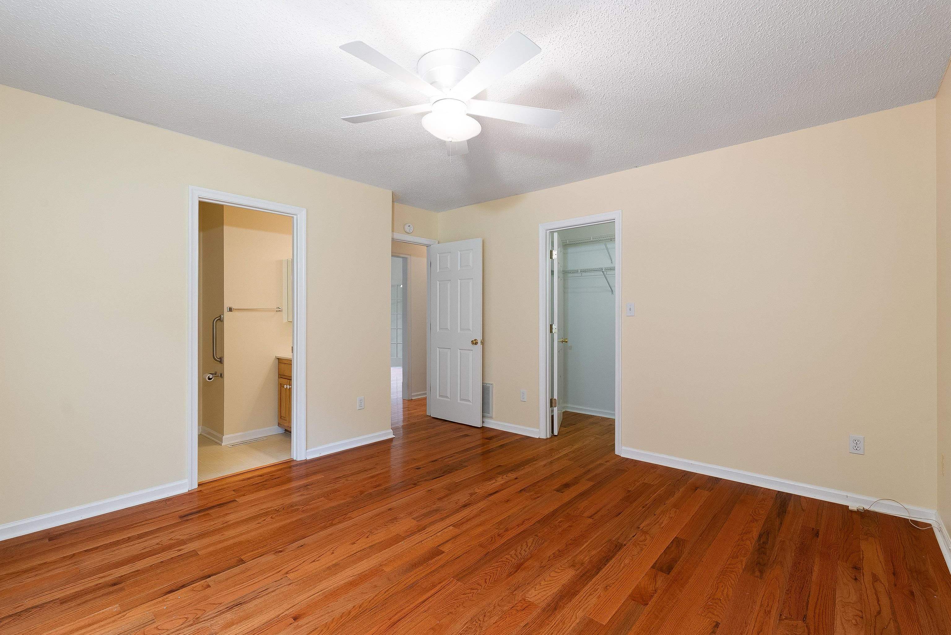 24 ASHLEIGH DR, WAYNESBORO, Virginia 22980, 2 Bedrooms Bedrooms, ,2 BathroomsBathrooms,Residential,24 ASHLEIGH DR,667160 MLS # 667160