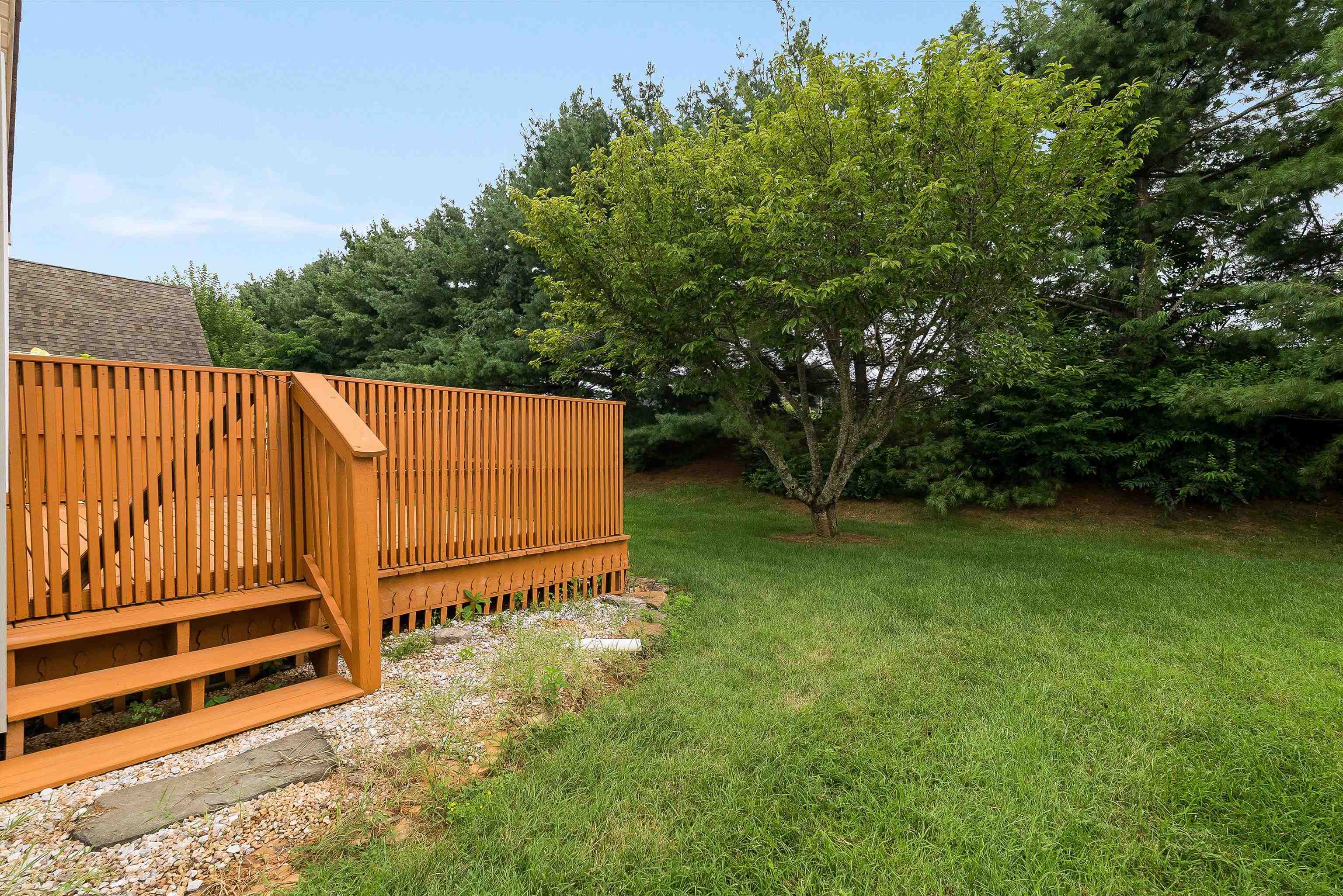 24 ASHLEIGH DR, WAYNESBORO, Virginia 22980, 2 Bedrooms Bedrooms, ,2 BathroomsBathrooms,Residential,24 ASHLEIGH DR,667160 MLS # 667160