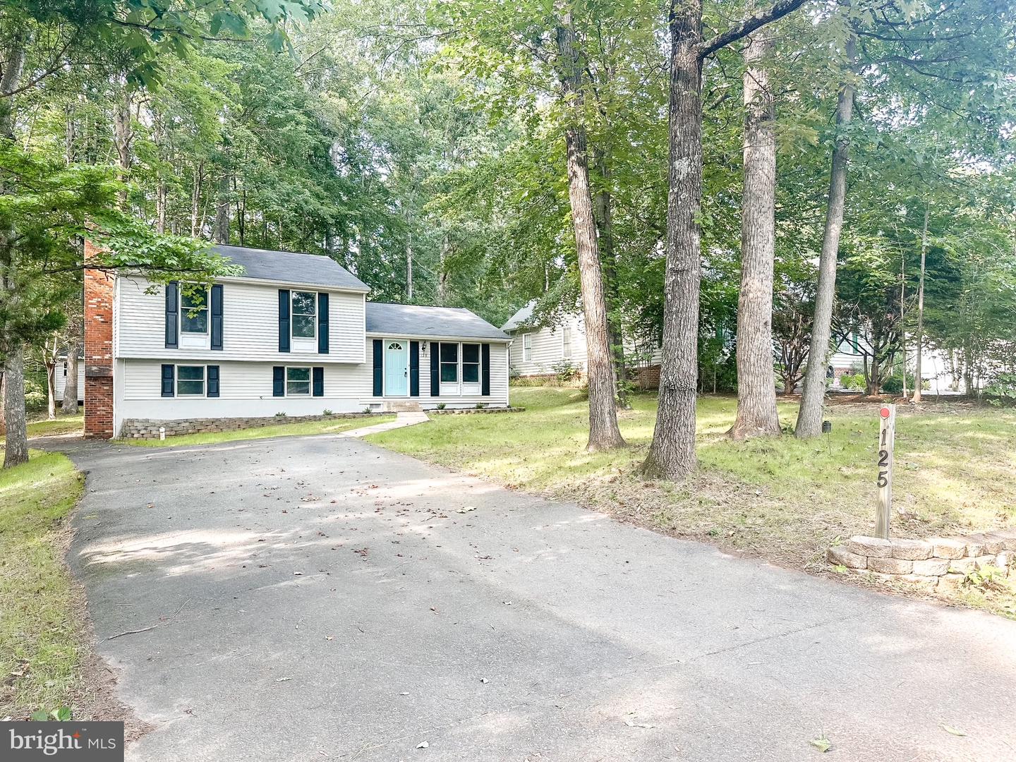 125 CUMBERLAND CIR, LOCUST GROVE, Virginia 22508, 3 Bedrooms Bedrooms, ,2 BathroomsBathrooms,Residential,For sale,125 CUMBERLAND CIR,VAOR2009634 MLS # VAOR2009634