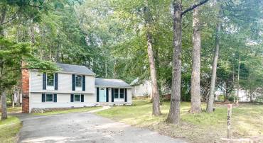 125 CUMBERLAND CIR, LOCUST GROVE, Virginia 22508, 3 Bedrooms Bedrooms, ,2 BathroomsBathrooms,Residential,For sale,125 CUMBERLAND CIR,VAOR2009634 MLS # VAOR2009634