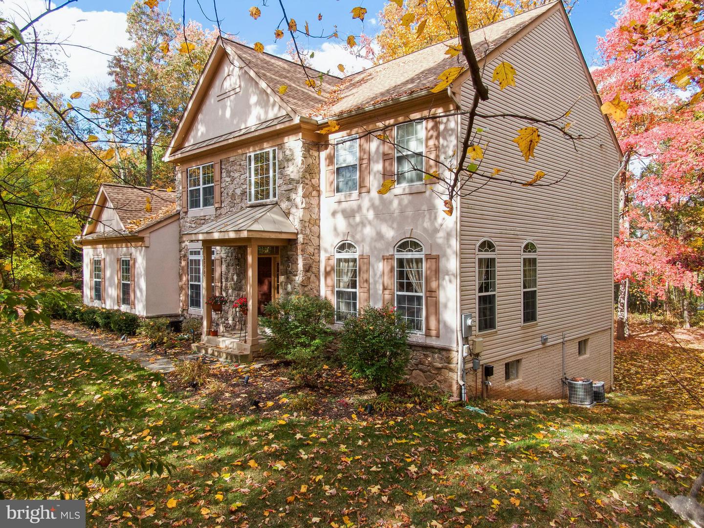 20503 TANAGER PL, LEESBURG, Virginia 20175, 5 Bedrooms Bedrooms, ,3 BathroomsBathrooms,Residential,For sale,20503 TANAGER PL,VALO2097234 MLS # VALO2097234