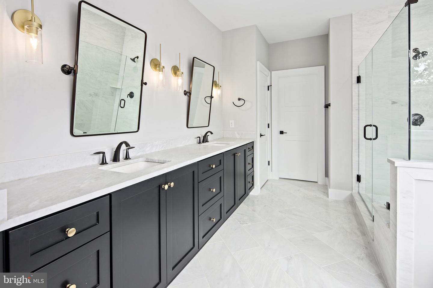 6610 QUINTEN ST, FALLS CHURCH, Virginia 22043, 7 Bedrooms Bedrooms, ,6 BathroomsBathrooms,Residential,For sale,6610 QUINTEN ST,VAFX2246782 MLS # VAFX2246782