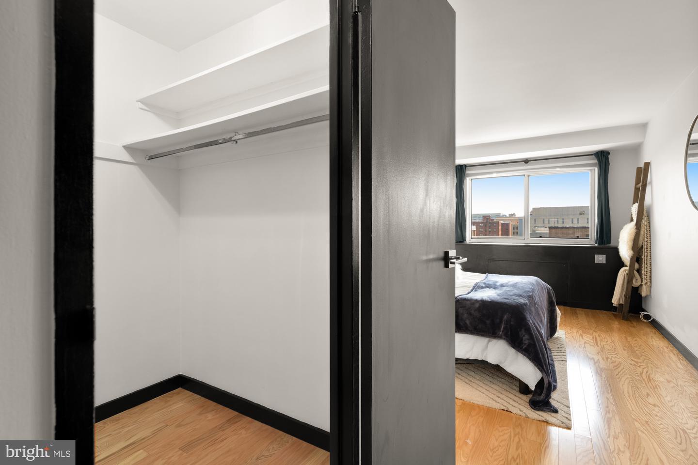 730 24TH ST NW #911, WASHINGTON, District Of Columbia 20037, 1 Bedroom Bedrooms, ,1 BathroomBathrooms,Residential,For sale,730 24TH ST NW #911,DCDC2208320 MLS # DCDC2208320