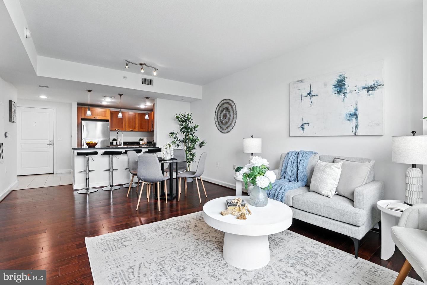 2451 MIDTOWN AVE #1108, ALEXANDRIA, Virginia 22303, 1 Bedroom Bedrooms, ,1 BathroomBathrooms,Residential,For sale,2451 MIDTOWN AVE #1108,VAFX2253152 MLS # VAFX2253152