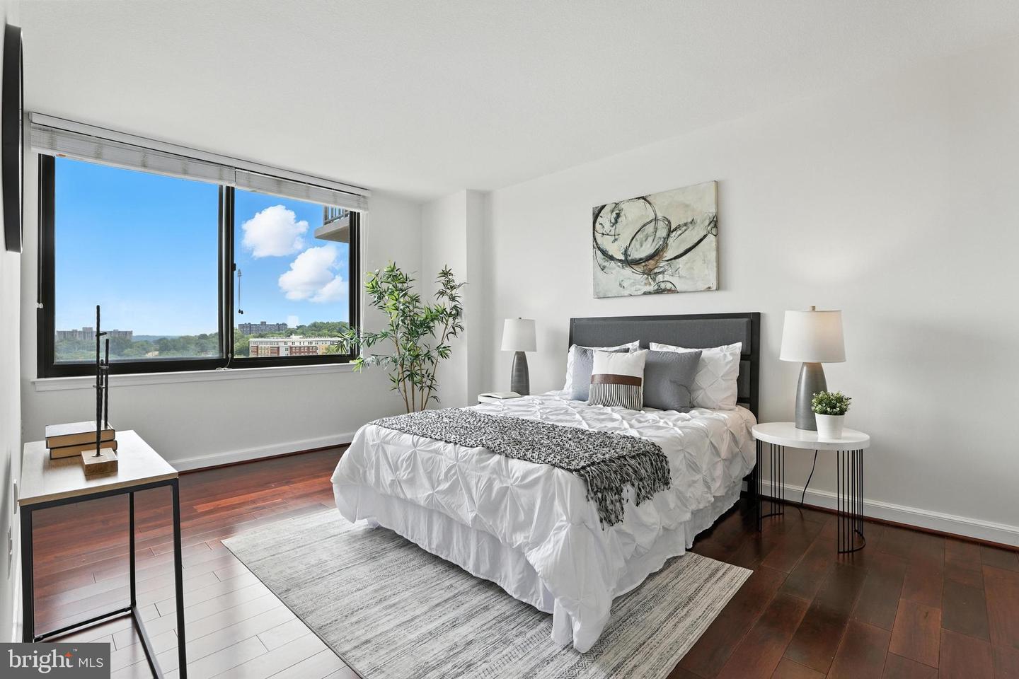2451 MIDTOWN AVE #1108, ALEXANDRIA, Virginia 22303, 1 Bedroom Bedrooms, ,1 BathroomBathrooms,Residential,For sale,2451 MIDTOWN AVE #1108,VAFX2253152 MLS # VAFX2253152