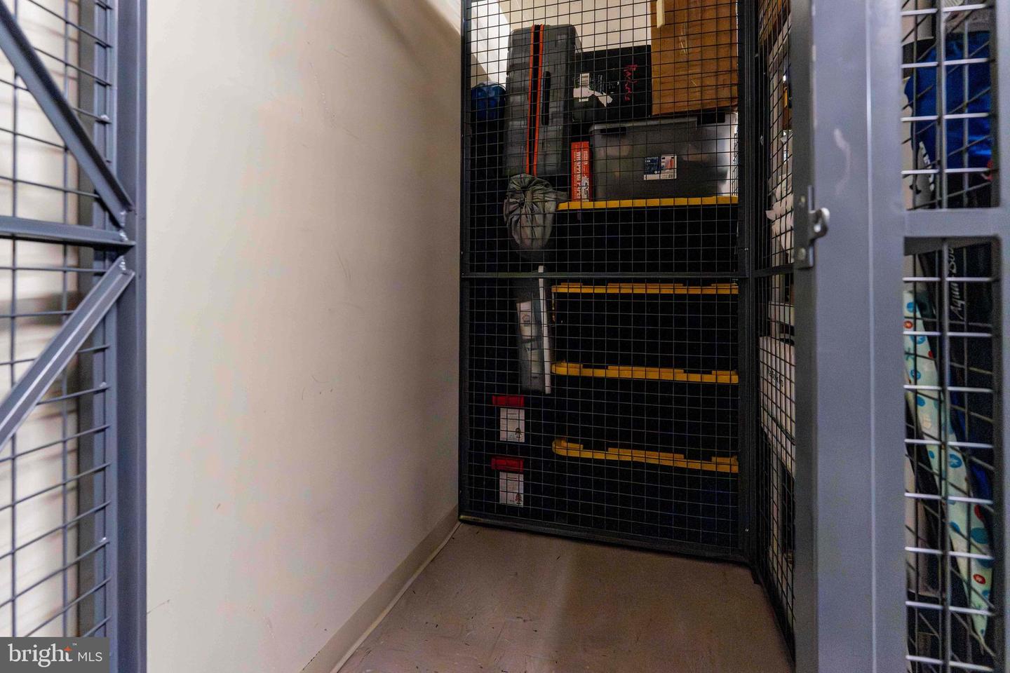 2451 MIDTOWN AVE #1108, ALEXANDRIA, Virginia 22303, 1 Bedroom Bedrooms, ,1 BathroomBathrooms,Residential,For sale,2451 MIDTOWN AVE #1108,VAFX2253152 MLS # VAFX2253152