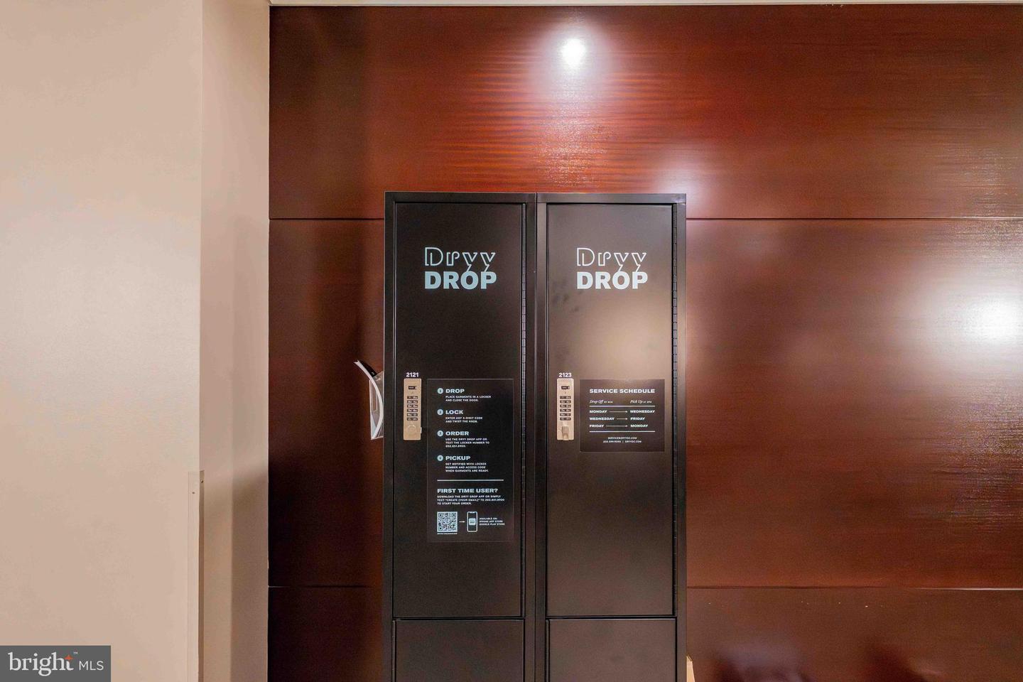 2451 MIDTOWN AVE #1108, ALEXANDRIA, Virginia 22303, 1 Bedroom Bedrooms, ,1 BathroomBathrooms,Residential,For sale,2451 MIDTOWN AVE #1108,VAFX2253152 MLS # VAFX2253152