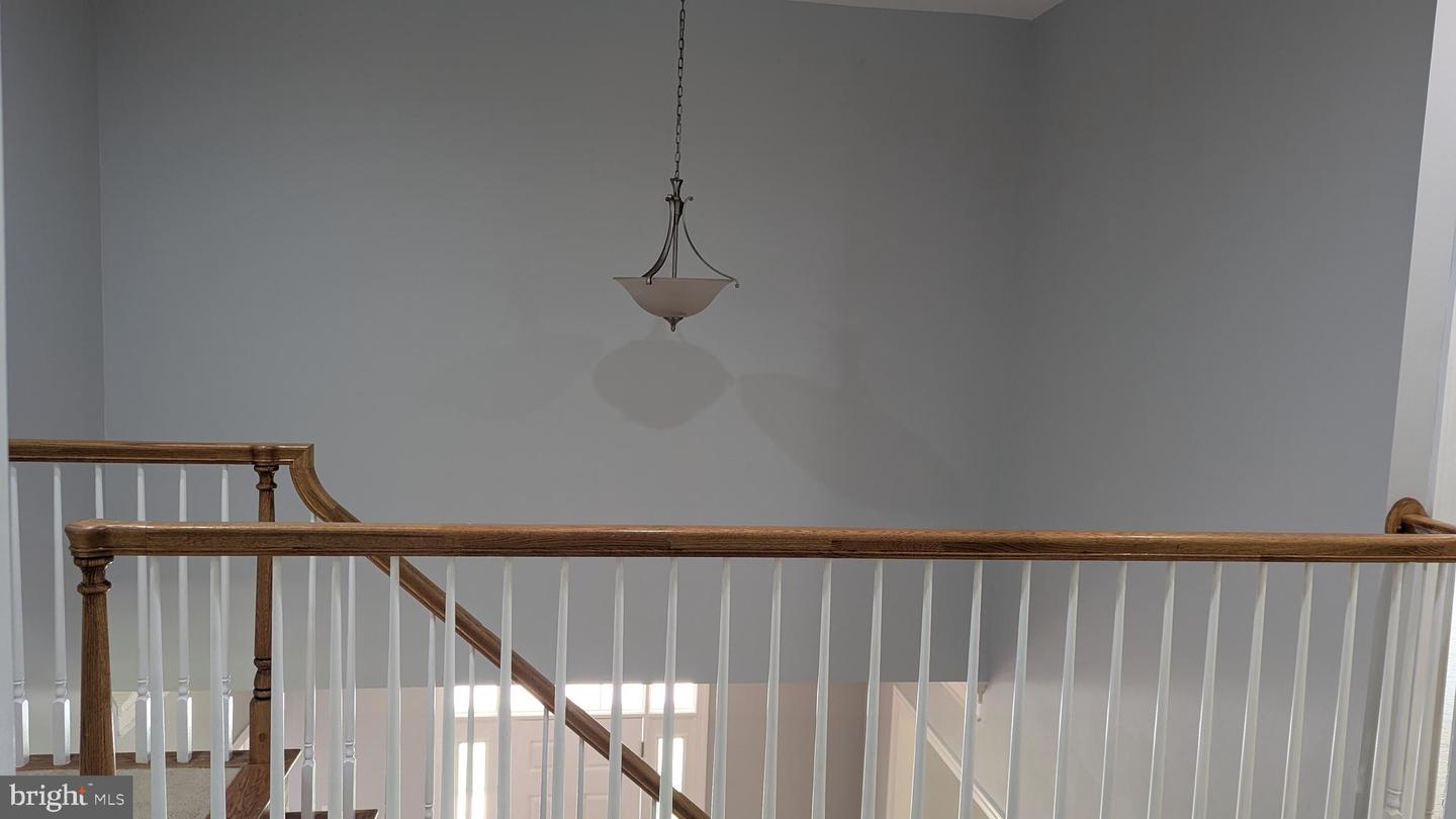 7119 BARRY RD, ALEXANDRIA, Virginia 22315, 6 Bedrooms Bedrooms, ,4 BathroomsBathrooms,Residential,For sale,7119 BARRY RD,VAFX2254496 MLS # VAFX2254496