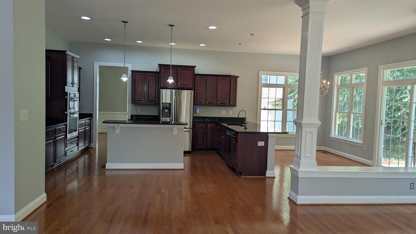 7119 BARRY RD, ALEXANDRIA, Virginia 22315, 6 Bedrooms Bedrooms, ,4 BathroomsBathrooms,Residential,For sale,7119 BARRY RD,VAFX2254496 MLS # VAFX2254496