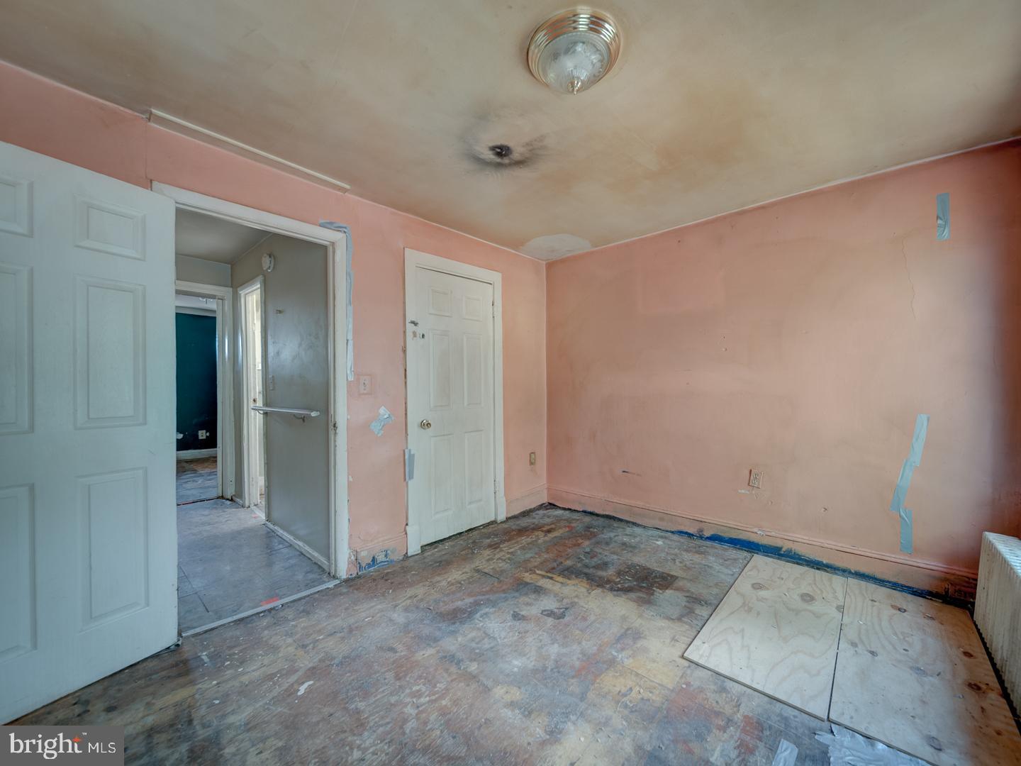 633 MORTON PL NE, WASHINGTON, District Of Columbia 20002, 2 Bedrooms Bedrooms, ,1 BathroomBathrooms,Residential,For sale,633 MORTON PL NE,DCDC2209644 MLS # DCDC2209644