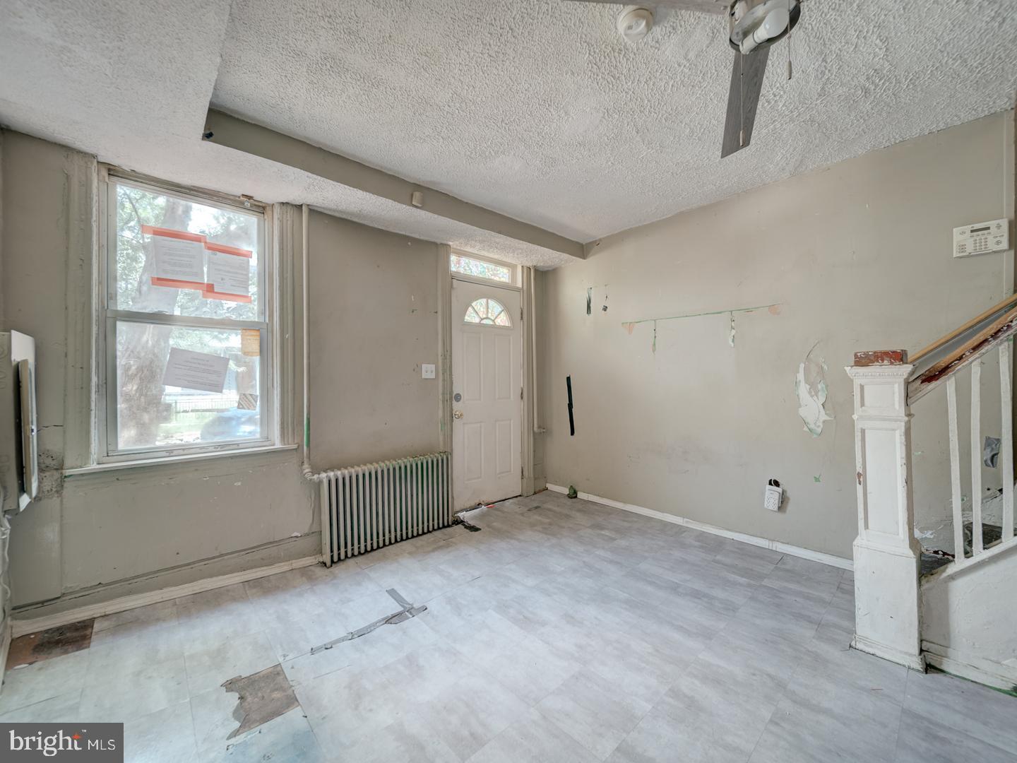 633 MORTON PL NE, WASHINGTON, District Of Columbia 20002, 2 Bedrooms Bedrooms, ,1 BathroomBathrooms,Residential,For sale,633 MORTON PL NE,DCDC2209644 MLS # DCDC2209644
