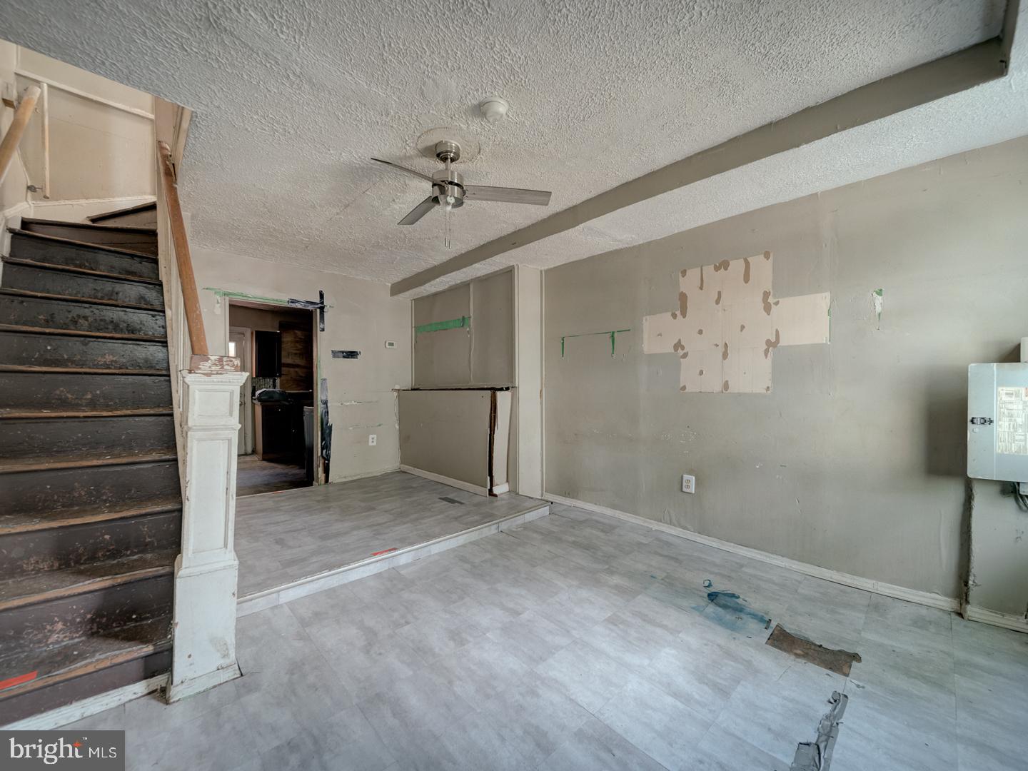 633 MORTON PL NE, WASHINGTON, District Of Columbia 20002, 2 Bedrooms Bedrooms, ,1 BathroomBathrooms,Residential,For sale,633 MORTON PL NE,DCDC2209644 MLS # DCDC2209644