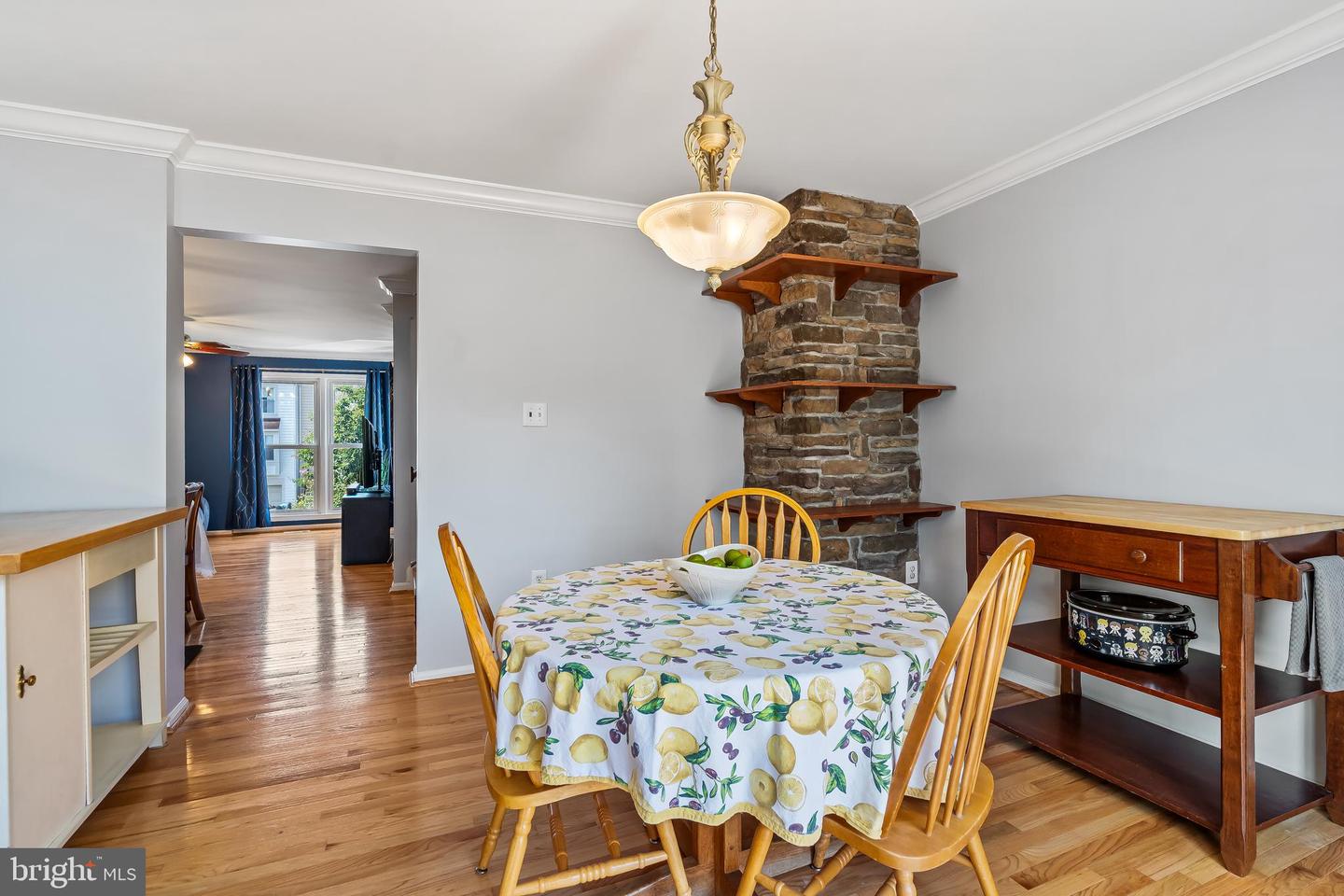 504 DAKOTA DR, HERNDON, Virginia 20170, 4 Bedrooms Bedrooms, ,3 BathroomsBathrooms,Residential,For sale,504 DAKOTA DR,VAFX2254752 MLS # VAFX2254752