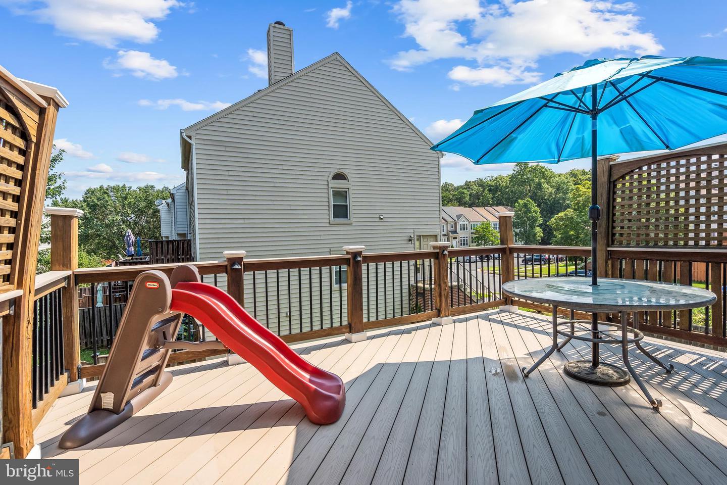 504 DAKOTA DR, HERNDON, Virginia 20170, 4 Bedrooms Bedrooms, ,3 BathroomsBathrooms,Residential,For sale,504 DAKOTA DR,VAFX2254752 MLS # VAFX2254752