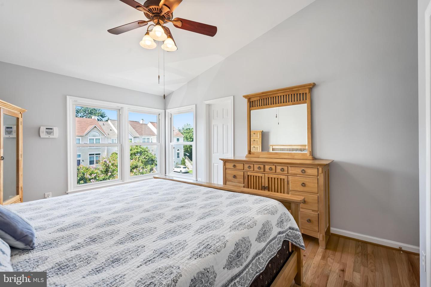 504 DAKOTA DR, HERNDON, Virginia 20170, 4 Bedrooms Bedrooms, ,3 BathroomsBathrooms,Residential,For sale,504 DAKOTA DR,VAFX2254752 MLS # VAFX2254752