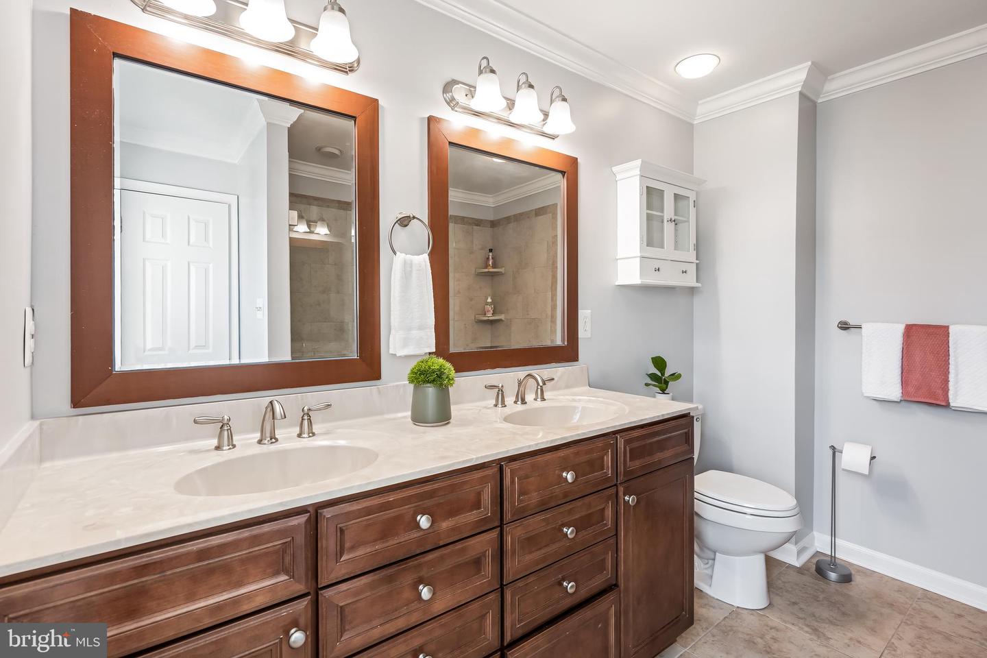 504 DAKOTA DR, HERNDON, Virginia 20170, 4 Bedrooms Bedrooms, ,3 BathroomsBathrooms,Residential,For sale,504 DAKOTA DR,VAFX2254752 MLS # VAFX2254752