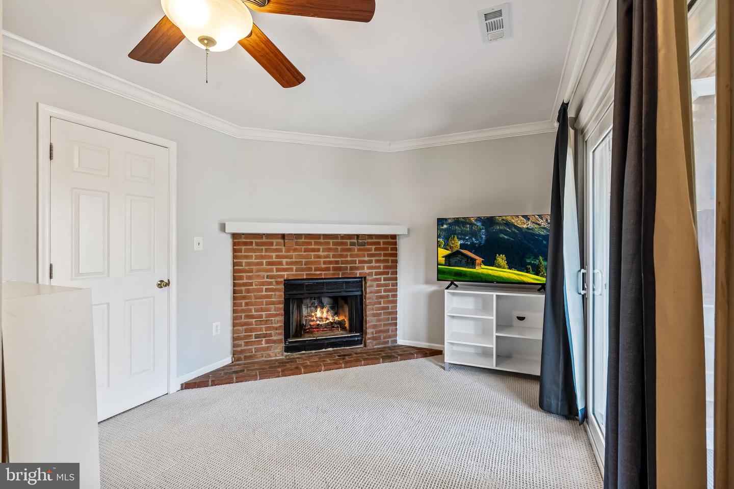 504 DAKOTA DR, HERNDON, Virginia 20170, 4 Bedrooms Bedrooms, ,3 BathroomsBathrooms,Residential,For sale,504 DAKOTA DR,VAFX2254752 MLS # VAFX2254752
