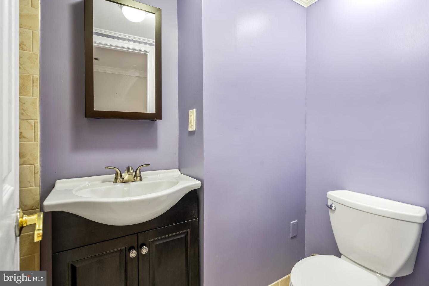 504 DAKOTA DR, HERNDON, Virginia 20170, 4 Bedrooms Bedrooms, ,3 BathroomsBathrooms,Residential,For sale,504 DAKOTA DR,VAFX2254752 MLS # VAFX2254752