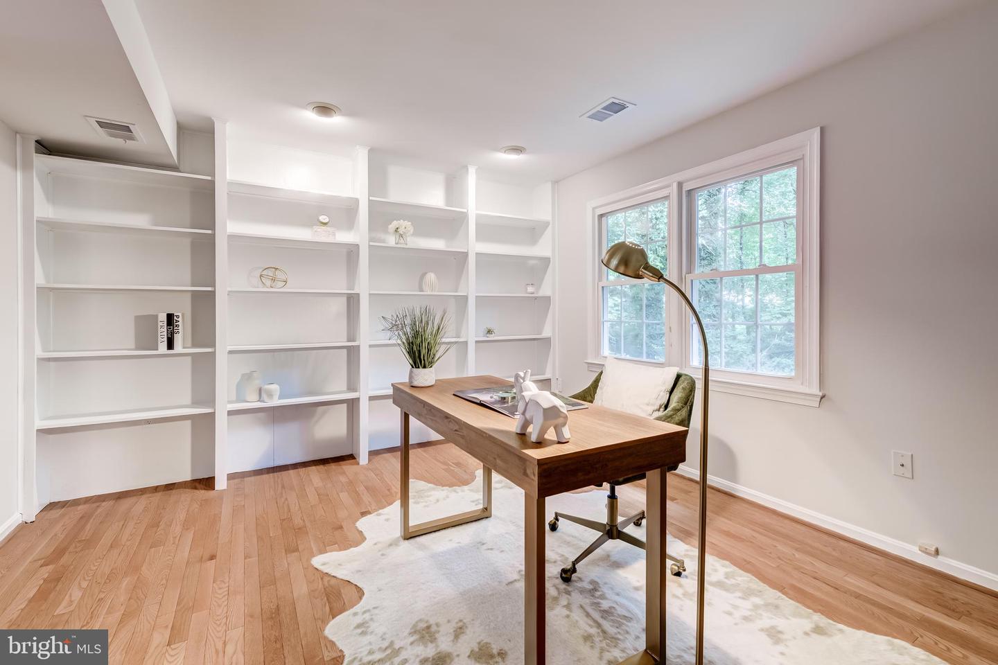 11393 BANTRY TER, FAIRFAX, Virginia 22030, 5 Bedrooms Bedrooms, ,2 BathroomsBathrooms,Residential,For sale,11393 BANTRY TER,VAFX2254898 MLS # VAFX2254898