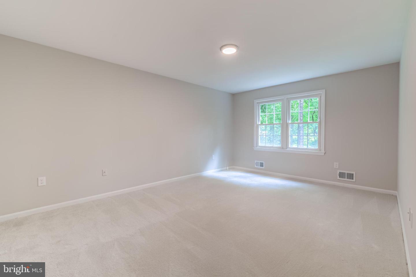 11393 BANTRY TER, FAIRFAX, Virginia 22030, 5 Bedrooms Bedrooms, ,2 BathroomsBathrooms,Residential,For sale,11393 BANTRY TER,VAFX2254898 MLS # VAFX2254898
