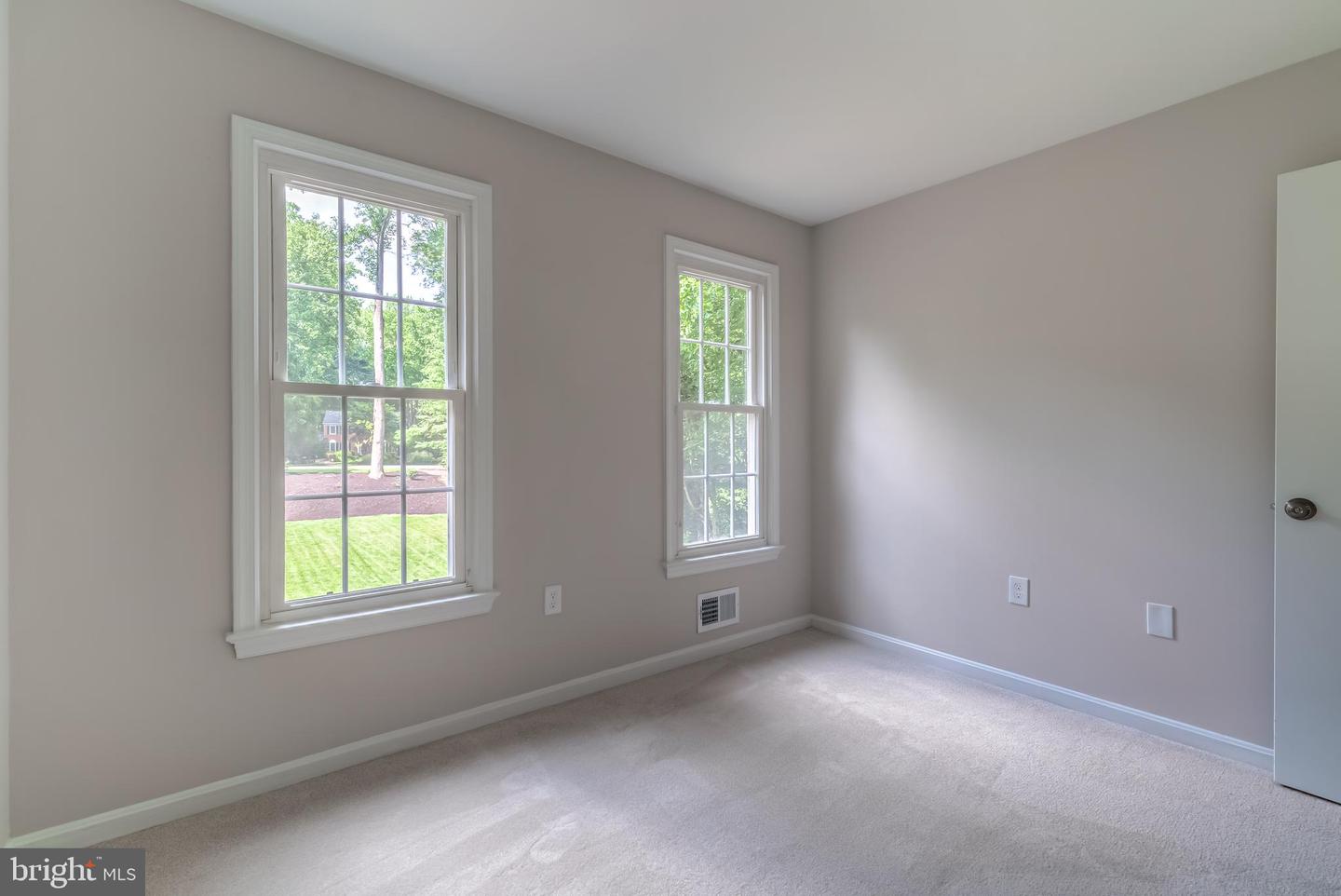 11393 BANTRY TER, FAIRFAX, Virginia 22030, 5 Bedrooms Bedrooms, ,2 BathroomsBathrooms,Residential,For sale,11393 BANTRY TER,VAFX2254898 MLS # VAFX2254898