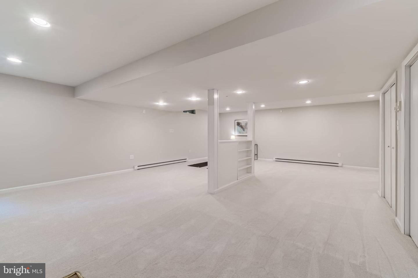 11393 BANTRY TER, FAIRFAX, Virginia 22030, 5 Bedrooms Bedrooms, ,2 BathroomsBathrooms,Residential,For sale,11393 BANTRY TER,VAFX2254898 MLS # VAFX2254898