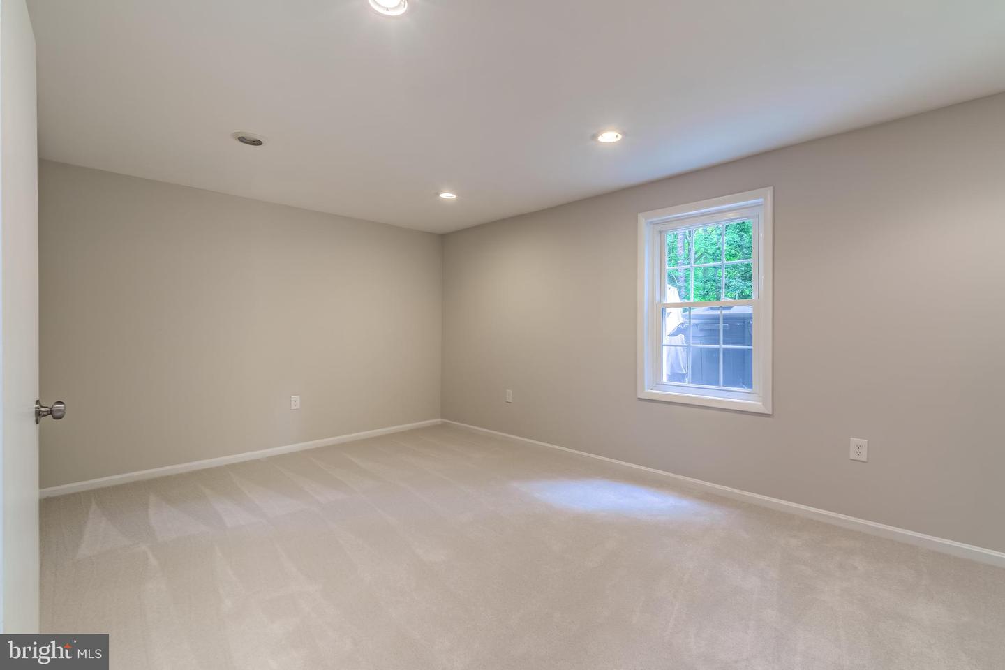 11393 BANTRY TER, FAIRFAX, Virginia 22030, 5 Bedrooms Bedrooms, ,2 BathroomsBathrooms,Residential,For sale,11393 BANTRY TER,VAFX2254898 MLS # VAFX2254898