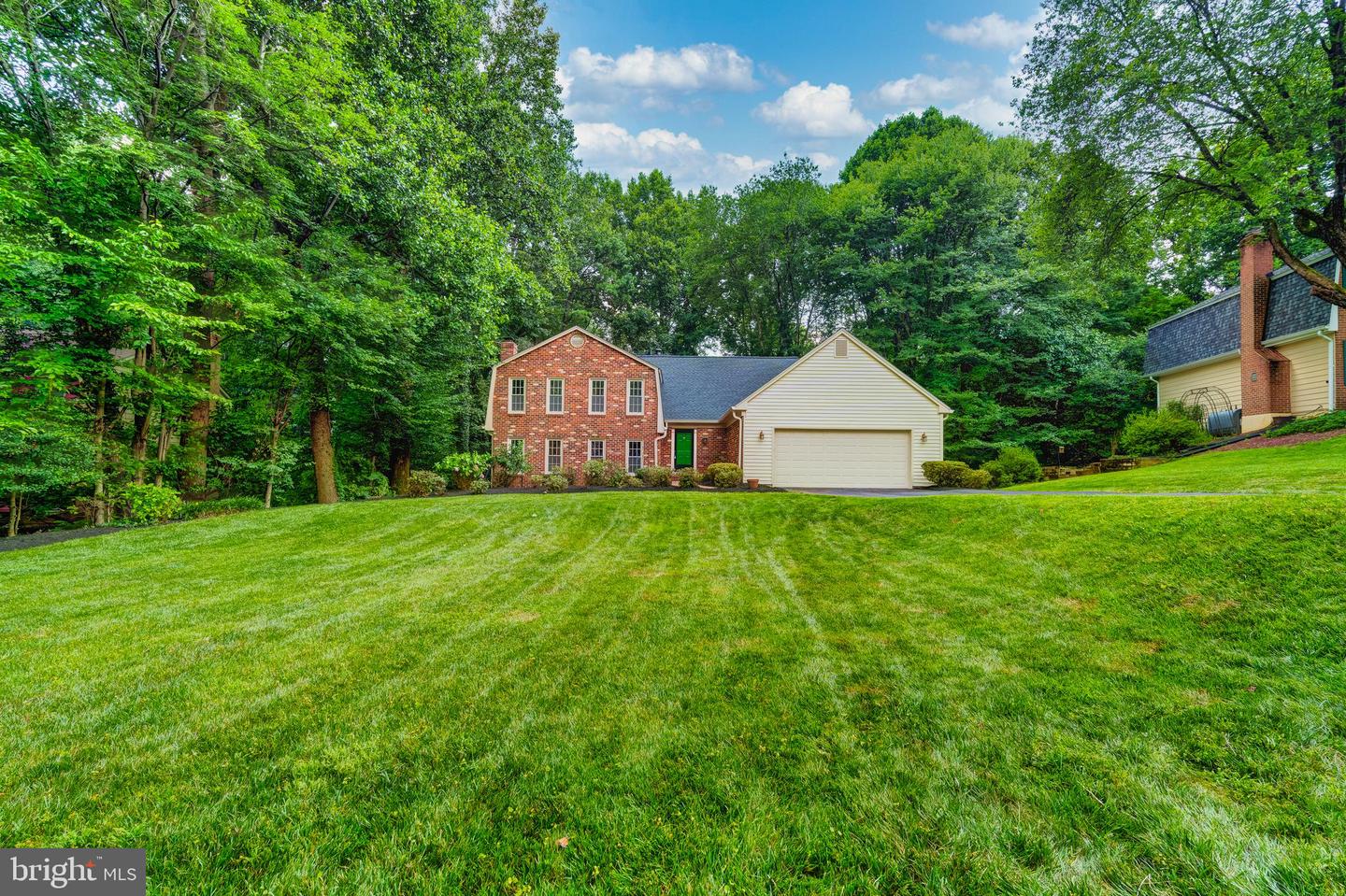 11393 BANTRY TER, FAIRFAX, Virginia 22030, 5 Bedrooms Bedrooms, ,2 BathroomsBathrooms,Residential,For sale,11393 BANTRY TER,VAFX2254898 MLS # VAFX2254898