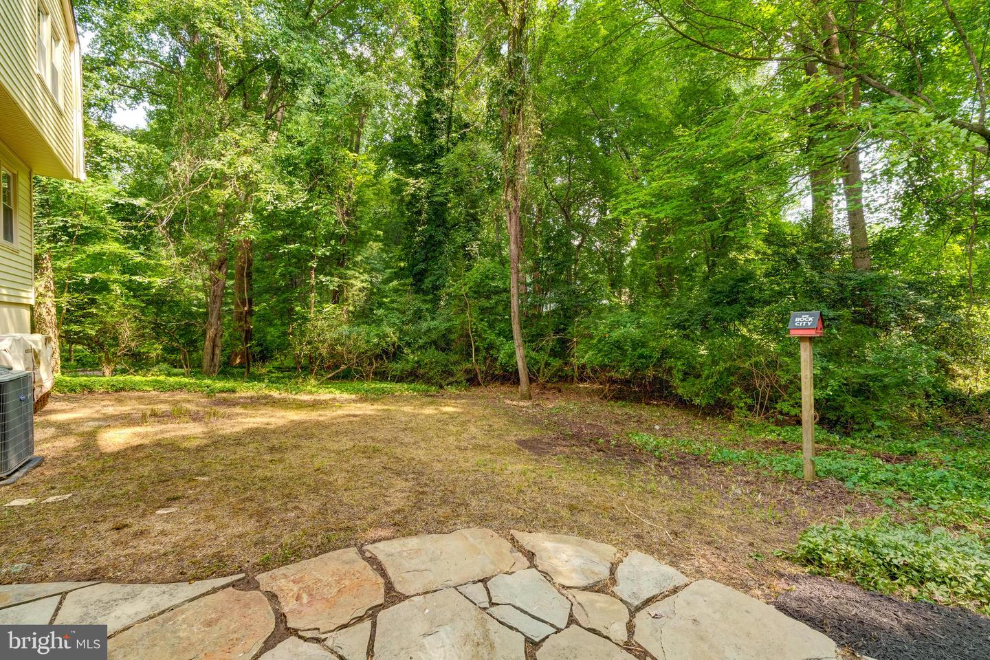 11393 BANTRY TER, FAIRFAX, Virginia 22030, 5 Bedrooms Bedrooms, ,2 BathroomsBathrooms,Residential,For sale,11393 BANTRY TER,VAFX2254898 MLS # VAFX2254898