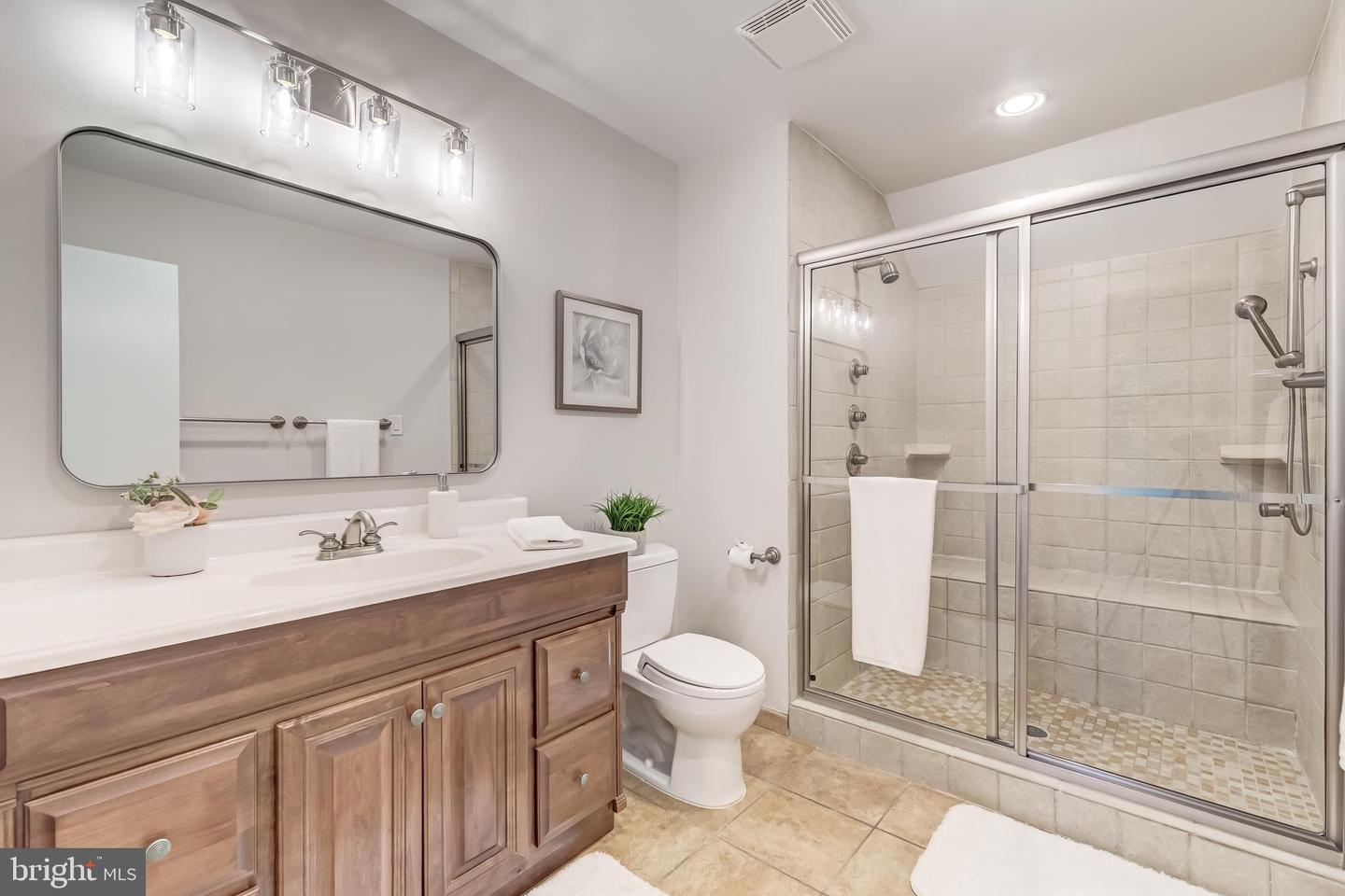 11393 BANTRY TER, FAIRFAX, Virginia 22030, 5 Bedrooms Bedrooms, ,2 BathroomsBathrooms,Residential,For sale,11393 BANTRY TER,VAFX2254898 MLS # VAFX2254898