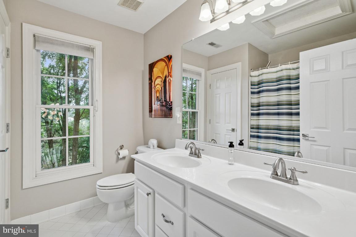 18993 LONGHOUSE PL, LEESBURG, Virginia 20176, 4 Bedrooms Bedrooms, ,4 BathroomsBathrooms,Residential,For sale,18993 LONGHOUSE PL,VALO2101920 MLS # VALO2101920