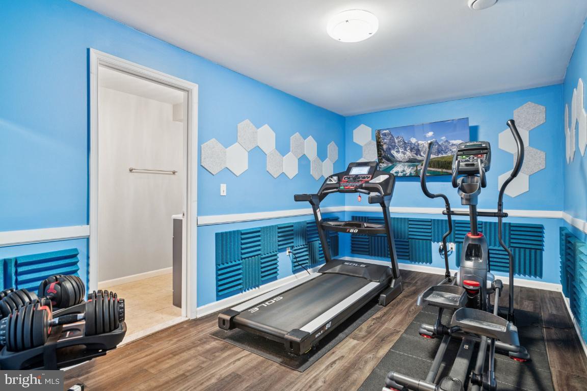 18993 LONGHOUSE PL, LEESBURG, Virginia 20176, 4 Bedrooms Bedrooms, ,4 BathroomsBathrooms,Residential,For sale,18993 LONGHOUSE PL,VALO2101920 MLS # VALO2101920