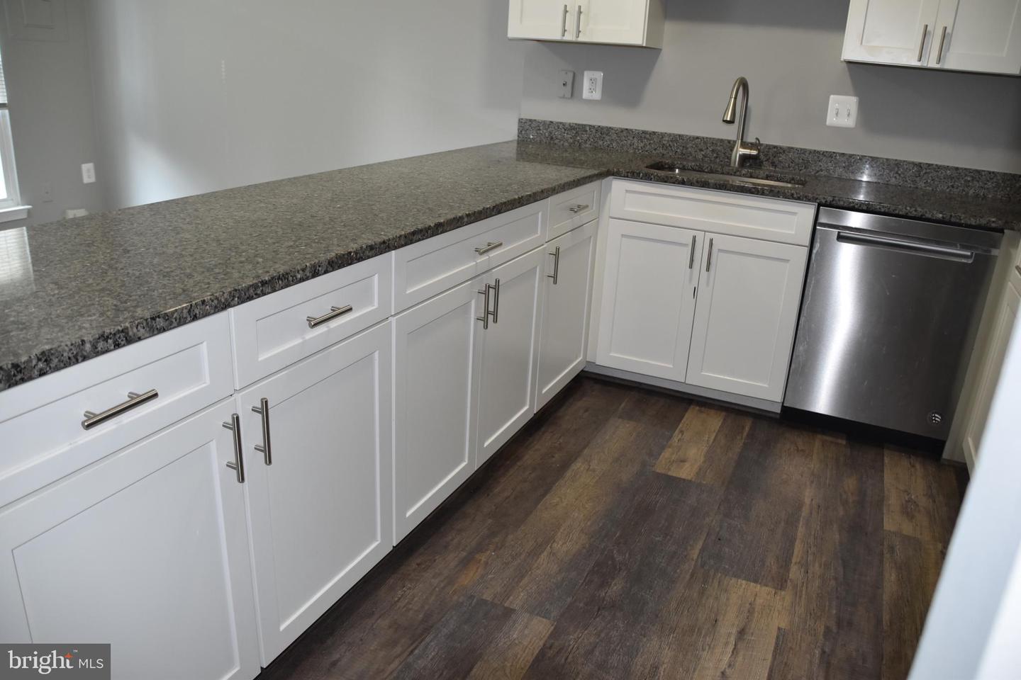 892 SMARTTS LN NE, LEESBURG, Virginia 20176, 3 Bedrooms Bedrooms, ,2 BathroomsBathrooms,Residential,For sale,892 SMARTTS LN NE,VALO2102884 MLS # VALO2102884