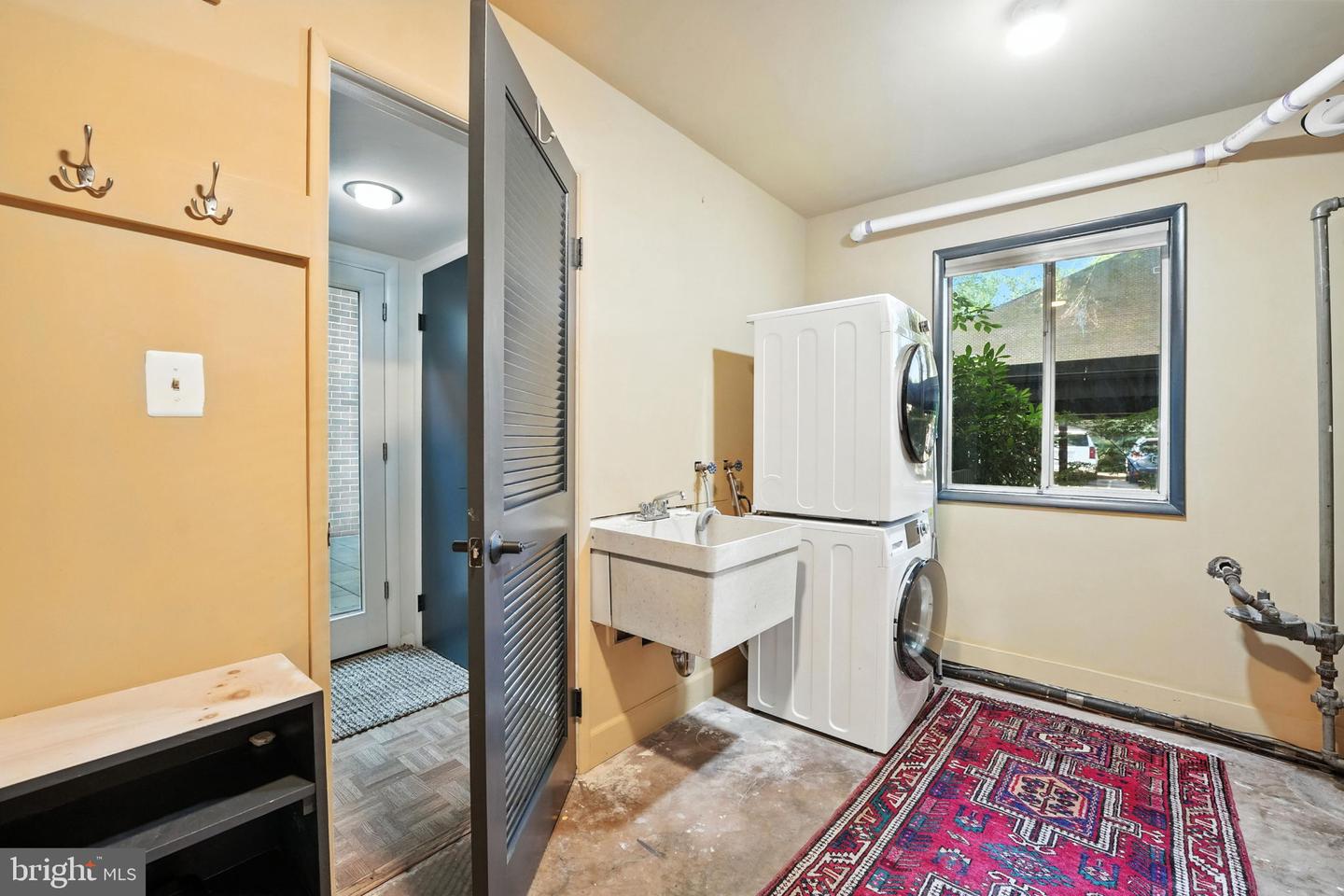11515 LINKS DR, RESTON, Virginia 20190, 2 Bedrooms Bedrooms, ,1 BathroomBathrooms,Residential,For sale,11515 LINKS DR,VAFX2256932 MLS # VAFX2256932