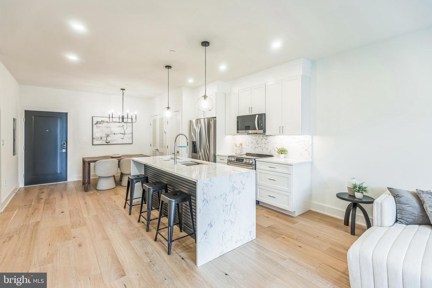 7125 GEORGIA AVE NW #4, WASHINGTON, District Of Columbia 20012, 2 Bedrooms Bedrooms, ,2 BathroomsBathrooms,Residential,For sale,7125 GEORGIA AVE NW #4,DCDC2211666 MLS # DCDC2211666