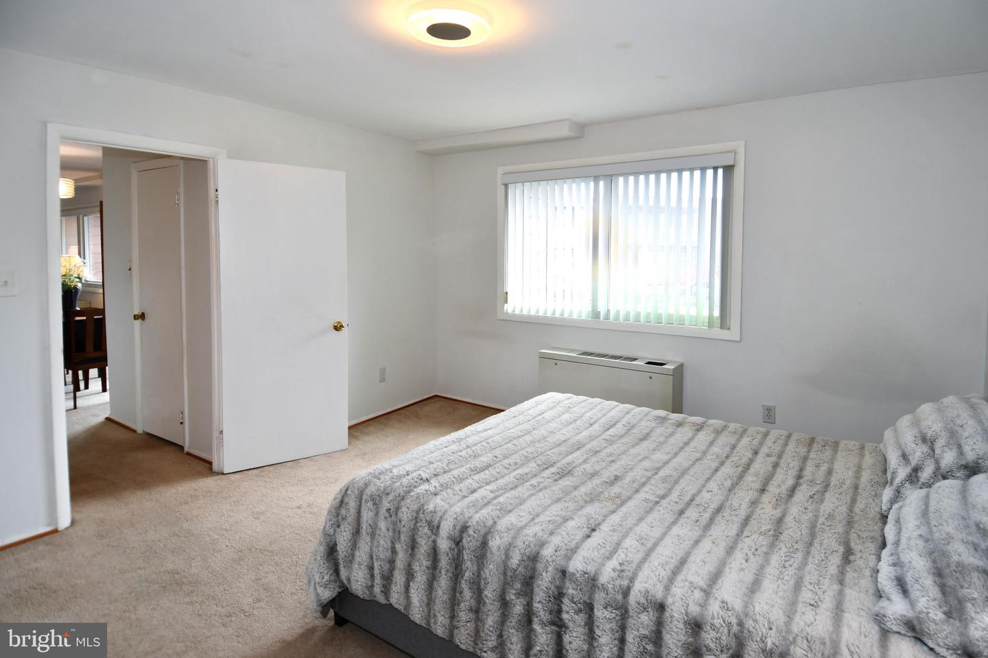 1519 S GEORGE MASON DR #10, ARLINGTON, Virginia 22204, 1 Bedroom Bedrooms, ,1 BathroomBathrooms,Residential,For sale,1519 S GEORGE MASON DR #10,VAAR2061092 MLS # VAAR2061092