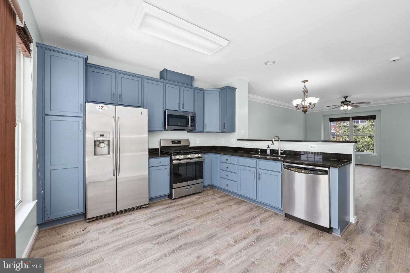 25136 MONTEITH TER, CHANTILLY, Virginia 20152, 3 Bedrooms Bedrooms, ,3 BathroomsBathrooms,Residential,For sale,25136 MONTEITH TER,VALO2102678 MLS # VALO2102678