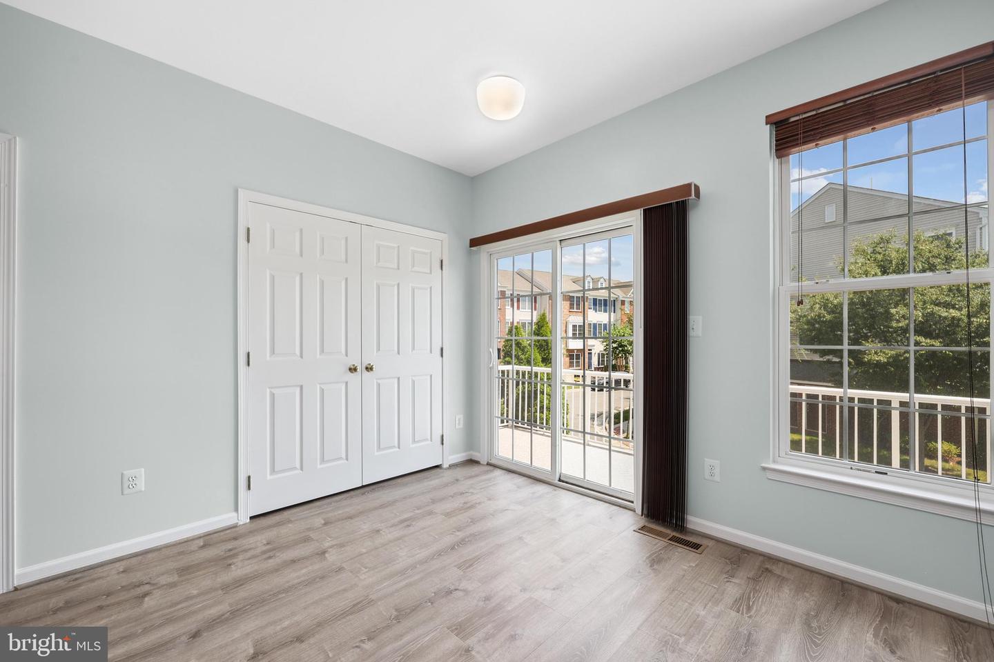 25136 MONTEITH TER, CHANTILLY, Virginia 20152, 3 Bedrooms Bedrooms, ,3 BathroomsBathrooms,Residential,For sale,25136 MONTEITH TER,VALO2102678 MLS # VALO2102678
