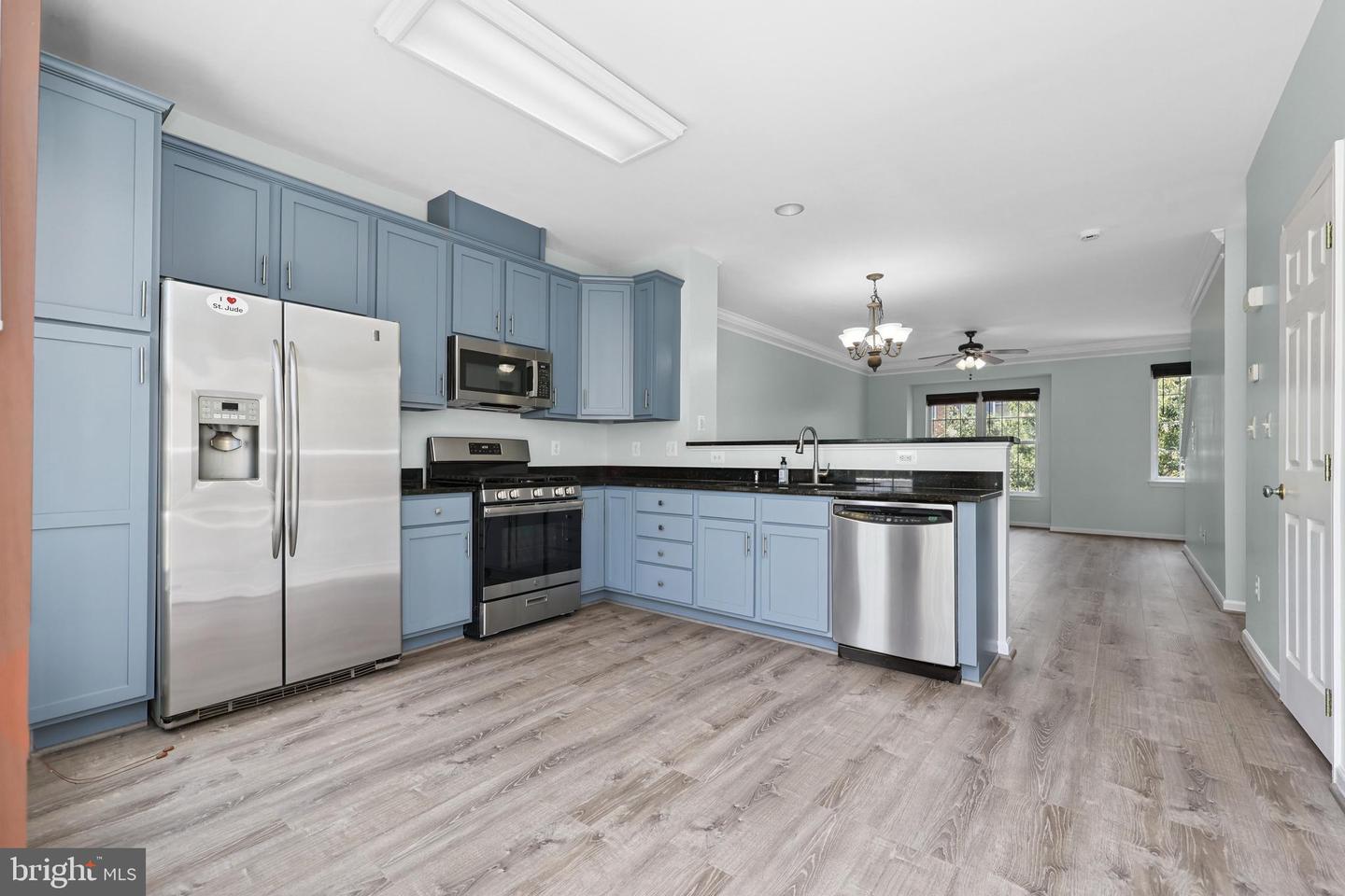 25136 MONTEITH TER, CHANTILLY, Virginia 20152, 3 Bedrooms Bedrooms, ,3 BathroomsBathrooms,Residential,For sale,25136 MONTEITH TER,VALO2102678 MLS # VALO2102678