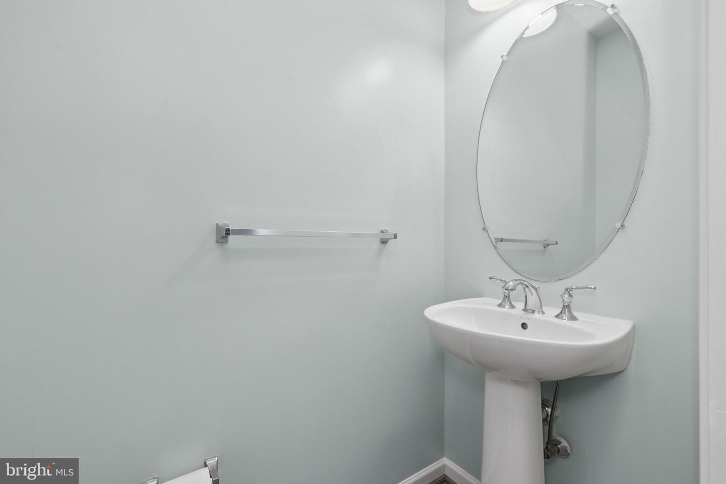 25136 MONTEITH TER, CHANTILLY, Virginia 20152, 3 Bedrooms Bedrooms, ,3 BathroomsBathrooms,Residential,For sale,25136 MONTEITH TER,VALO2102678 MLS # VALO2102678