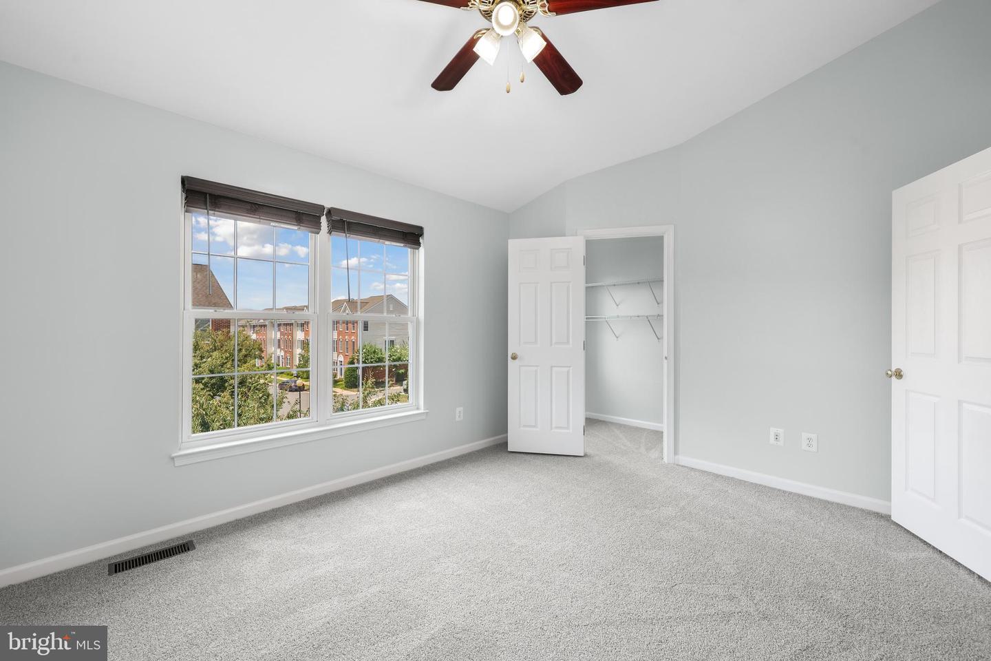 25136 MONTEITH TER, CHANTILLY, Virginia 20152, 3 Bedrooms Bedrooms, ,3 BathroomsBathrooms,Residential,For sale,25136 MONTEITH TER,VALO2102678 MLS # VALO2102678