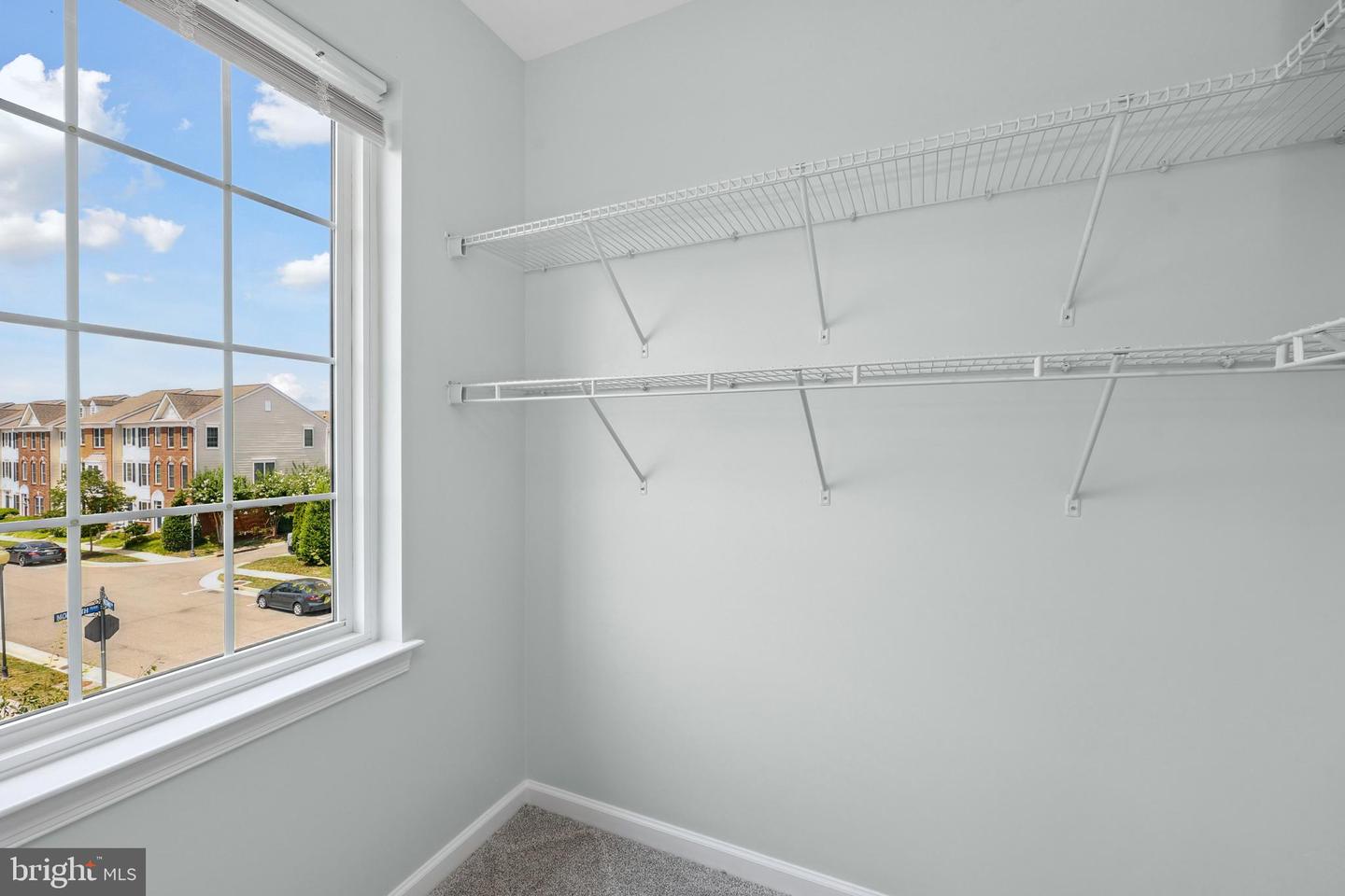 25136 MONTEITH TER, CHANTILLY, Virginia 20152, 3 Bedrooms Bedrooms, ,3 BathroomsBathrooms,Residential,For sale,25136 MONTEITH TER,VALO2102678 MLS # VALO2102678