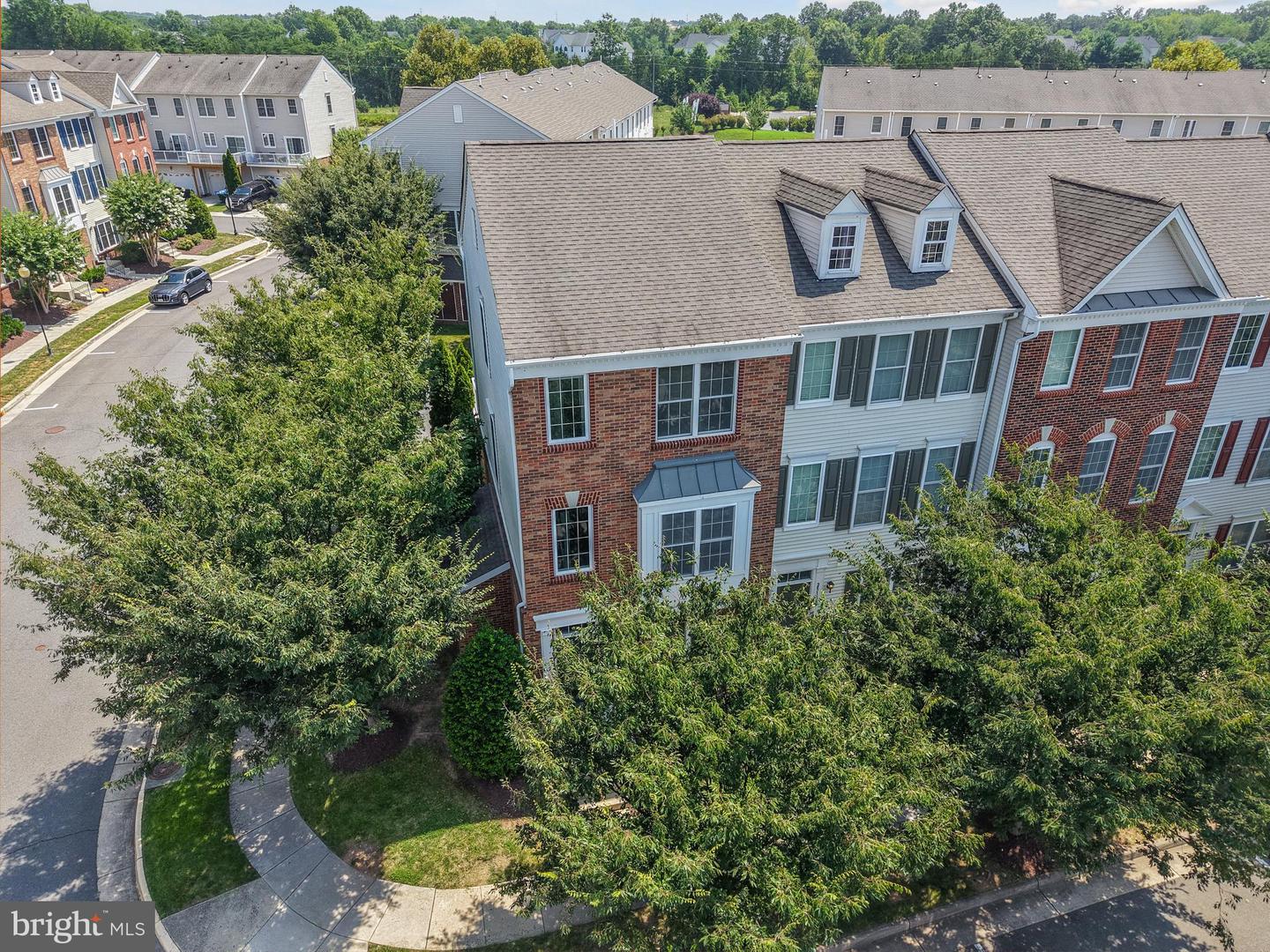 25136 MONTEITH TER, CHANTILLY, Virginia 20152, 3 Bedrooms Bedrooms, ,3 BathroomsBathrooms,Residential,For sale,25136 MONTEITH TER,VALO2102678 MLS # VALO2102678
