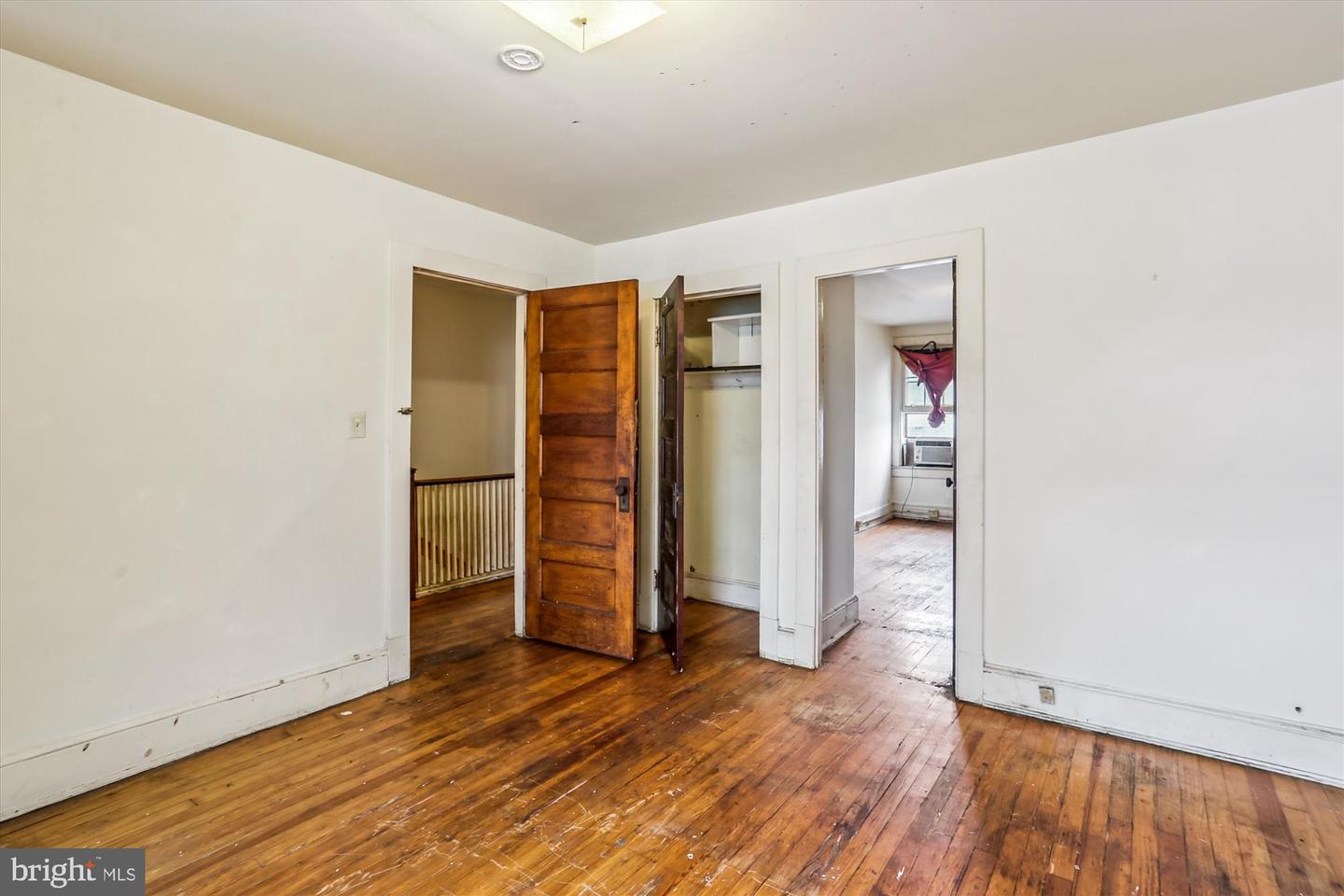 919 FARRAGUT ST NW, WASHINGTON, District Of Columbia 20011, 3 Bedrooms Bedrooms, ,1 BathroomBathrooms,Residential,For sale,919 FARRAGUT ST NW,DCDC2211542 MLS # DCDC2211542