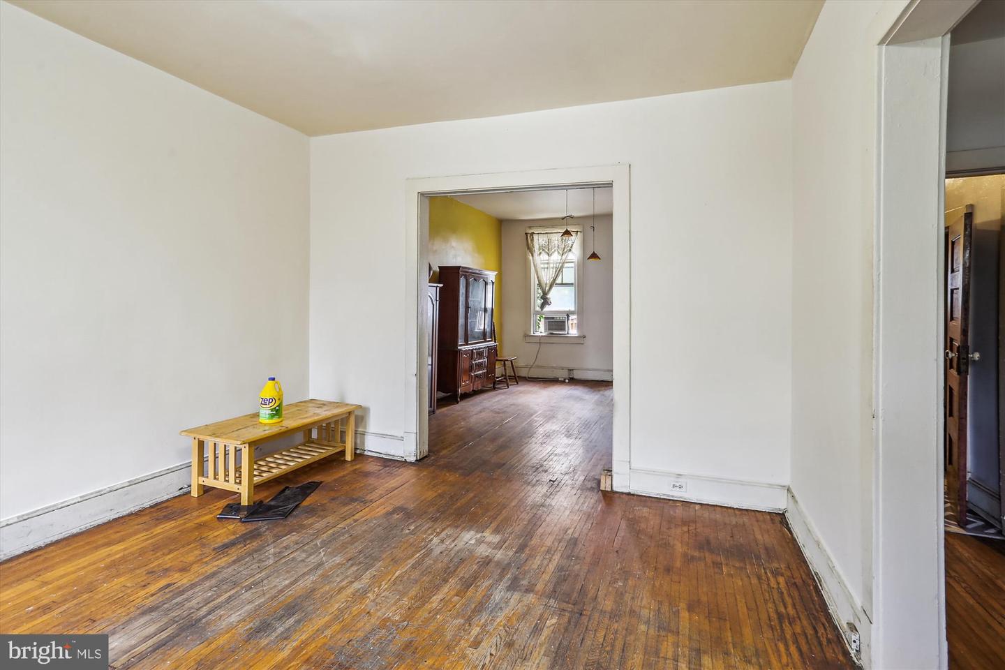 919 FARRAGUT ST NW, WASHINGTON, District Of Columbia 20011, 3 Bedrooms Bedrooms, ,1 BathroomBathrooms,Residential,For sale,919 FARRAGUT ST NW,DCDC2211542 MLS # DCDC2211542