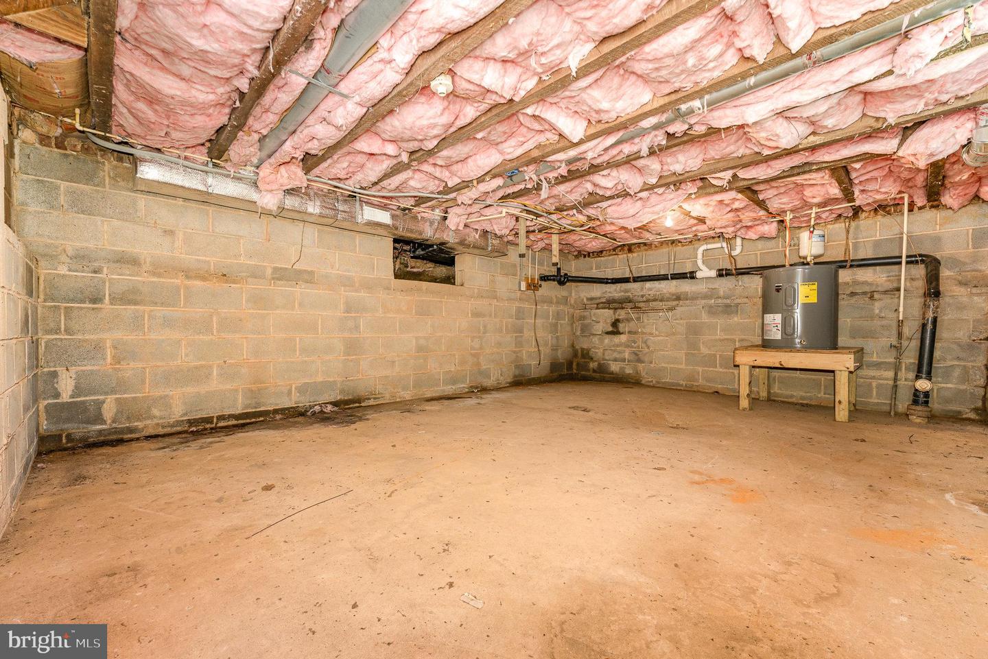 210 SOPHIA ST, FREDERICKSBURG, Virginia 22401, 1 Bedroom Bedrooms, ,1 BathroomBathrooms,Residential,For sale,210 SOPHIA ST,VAFB2008634 MLS # VAFB2008634