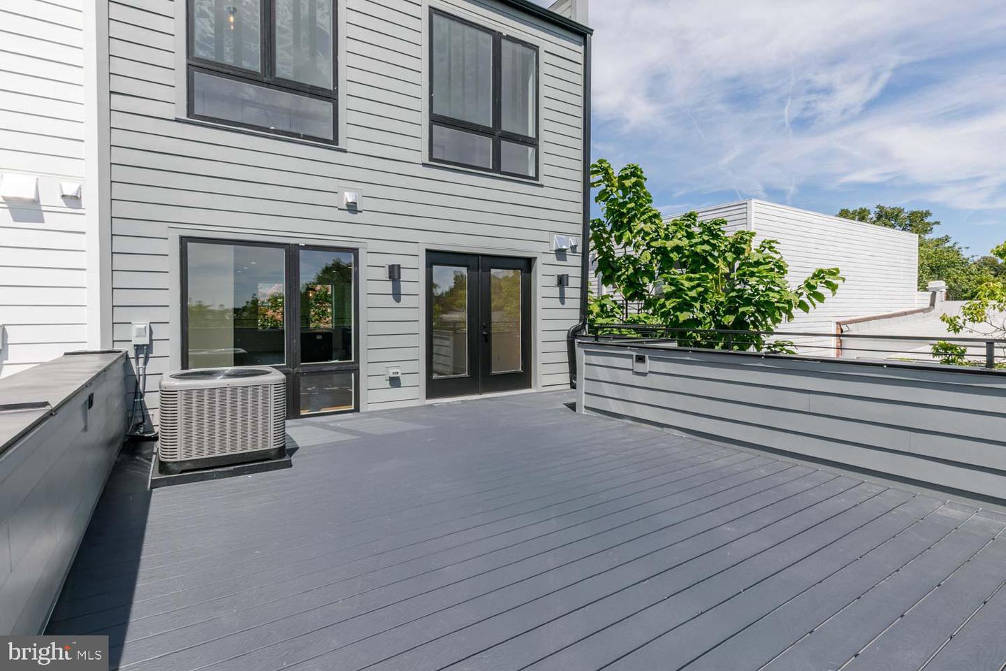 426 MANOR PL NW #C, WASHINGTON, District Of Columbia 20010, 3 Bedrooms Bedrooms, ,2 BathroomsBathrooms,Residential,For sale,426 MANOR PL NW #C,DCDC2211622 MLS # DCDC2211622